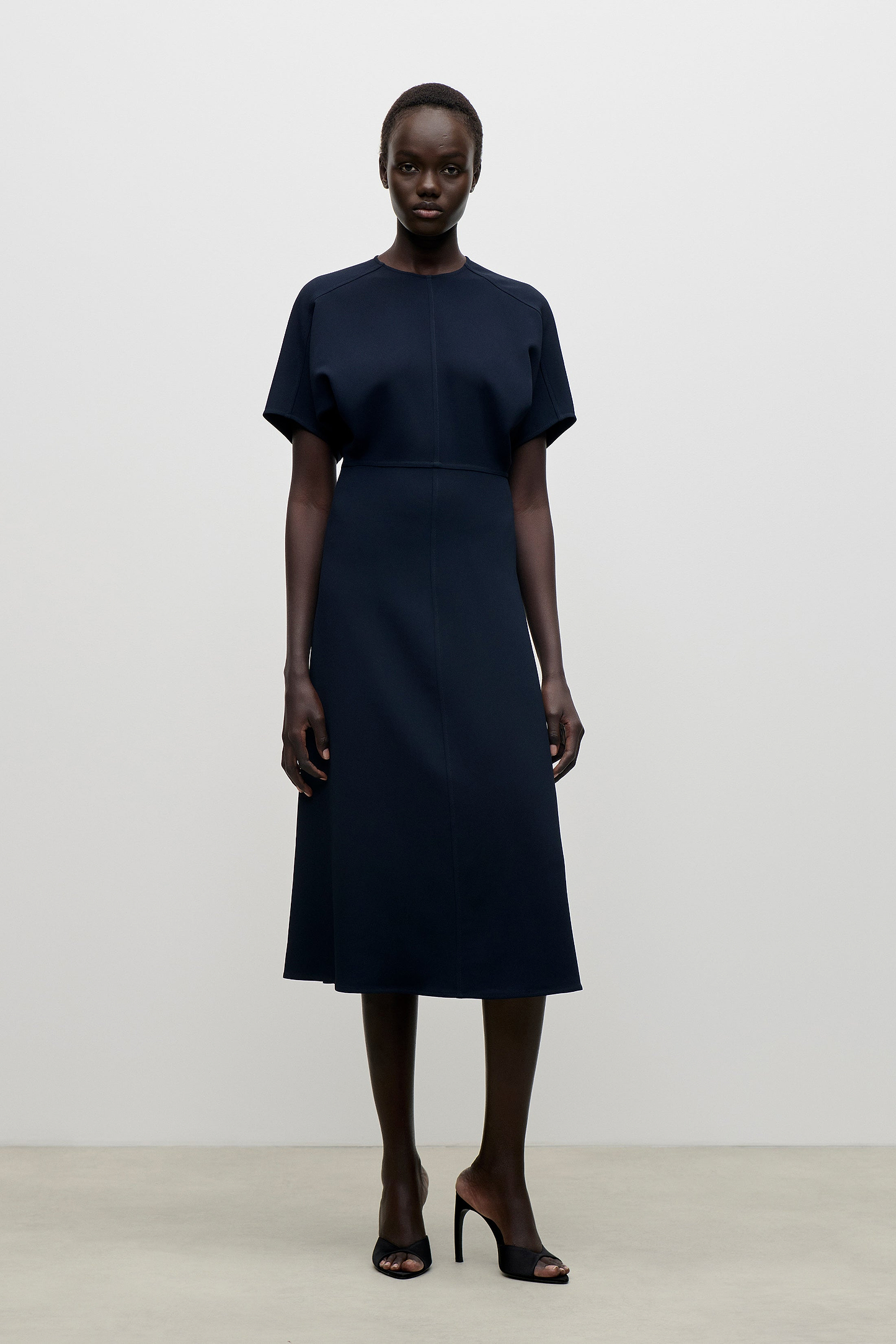Eleanor Midi Dress In Navy