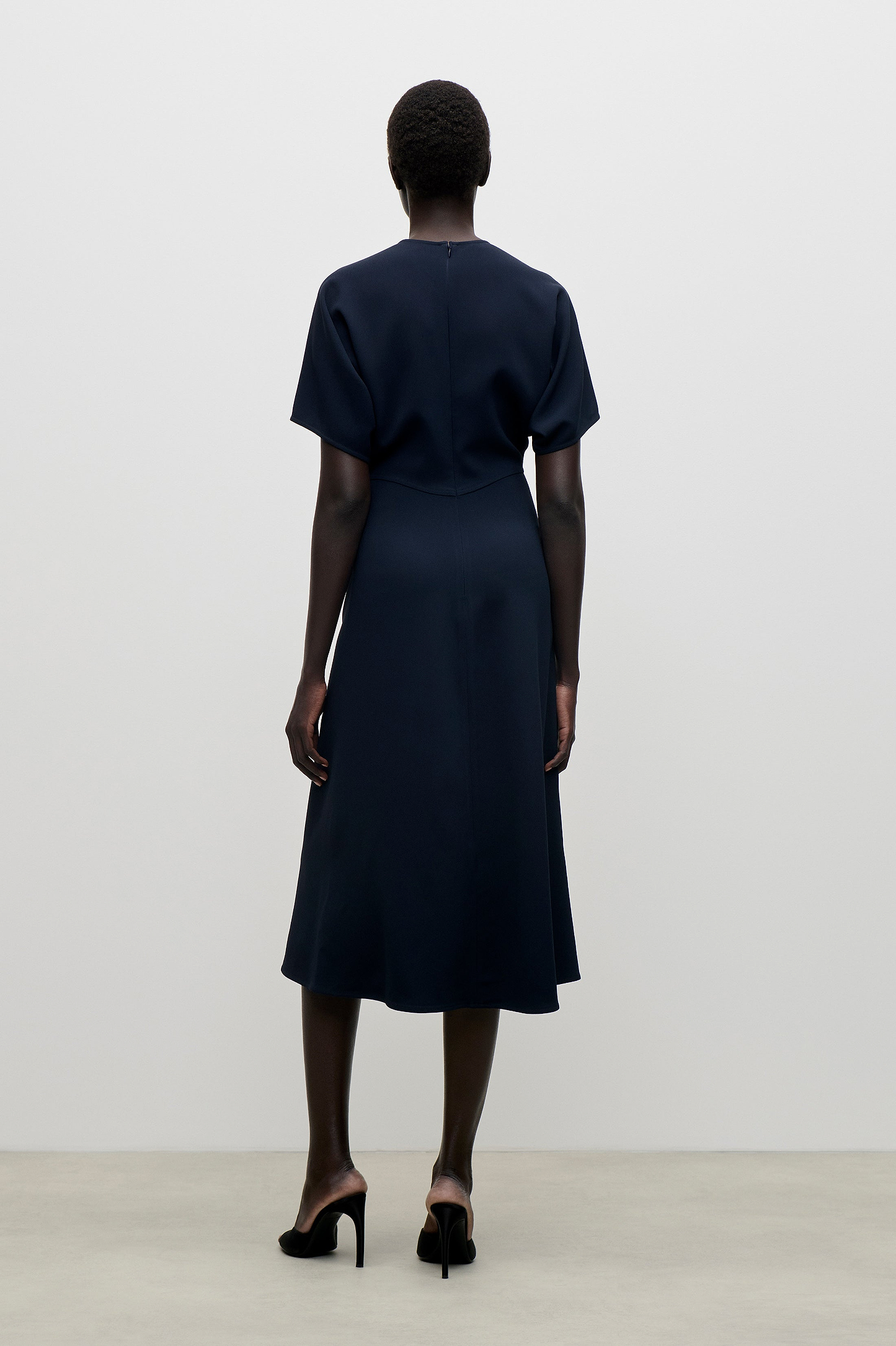 Eleanor Midi Dress In Navy