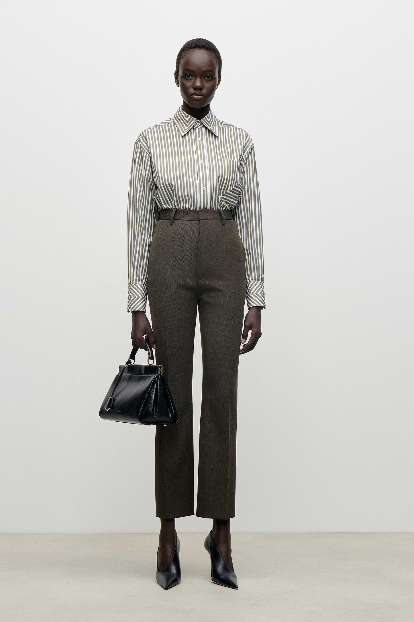Extended Pocket Trouser In Green