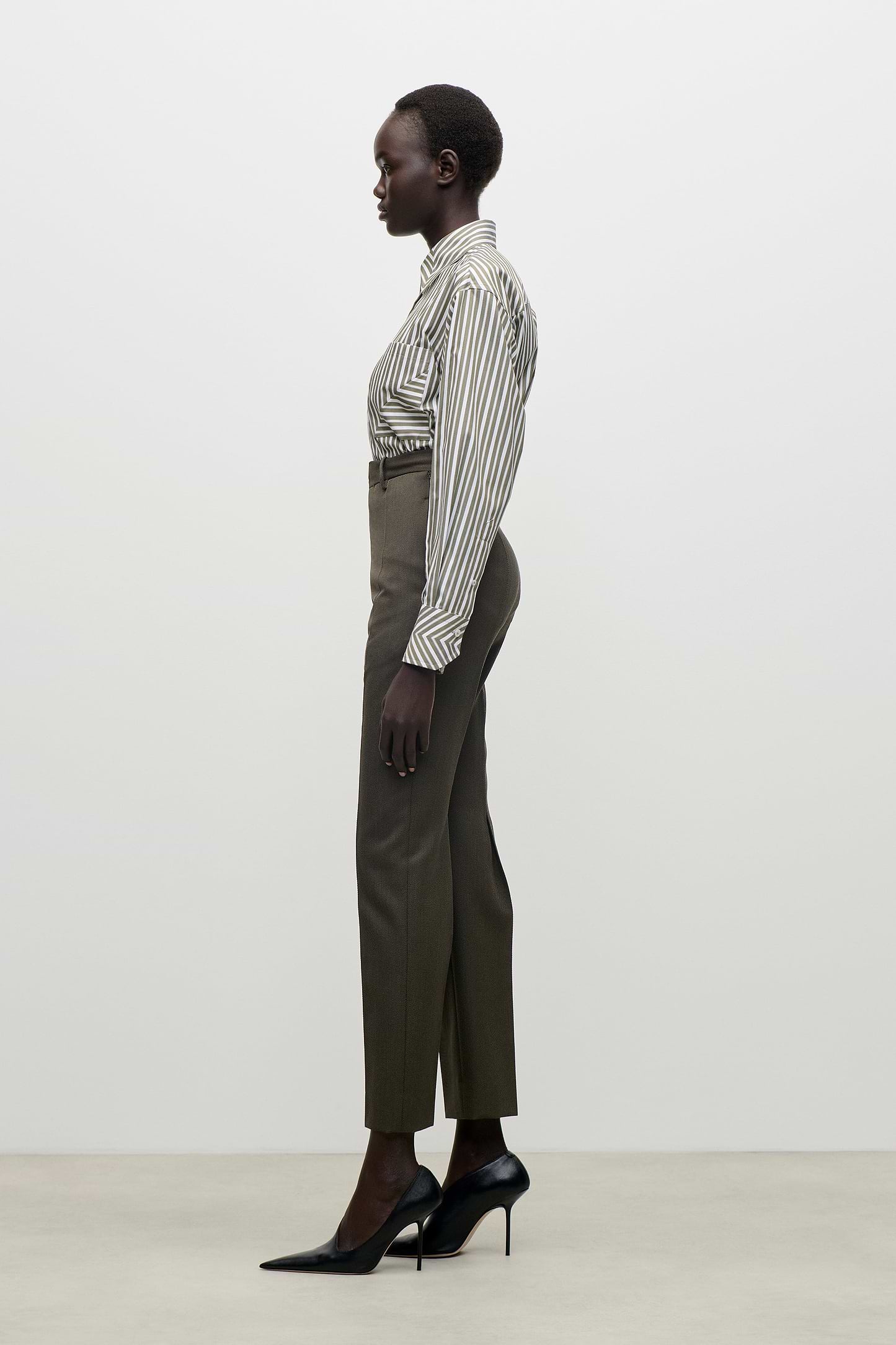 Extended Pocket Trouser In Green