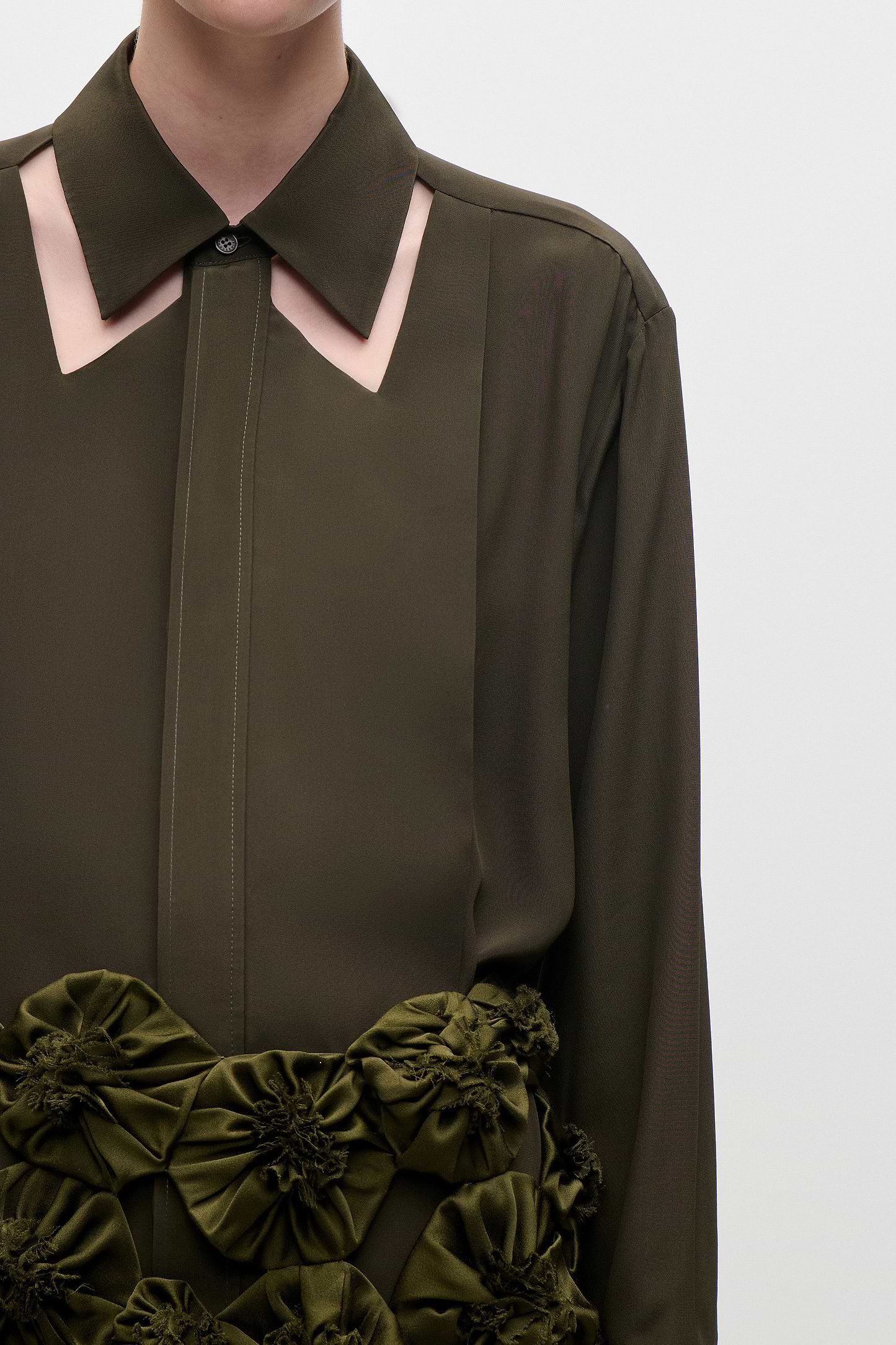 Cut Out Collar Blouse In Green