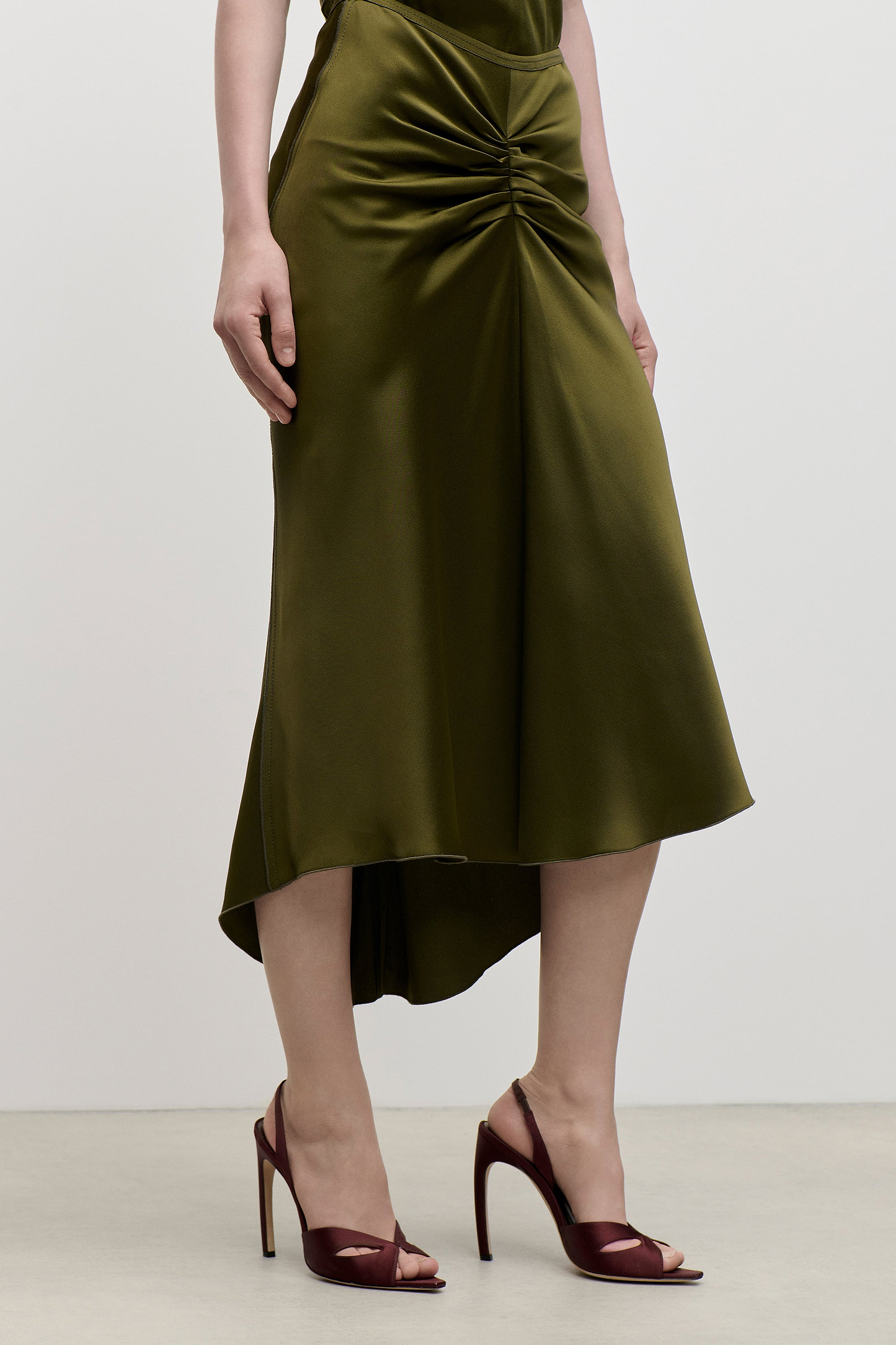 Bela Midi Skirt In Green