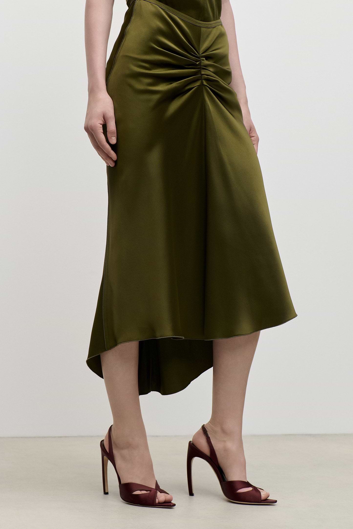 Bela Midi Skirt In Green
