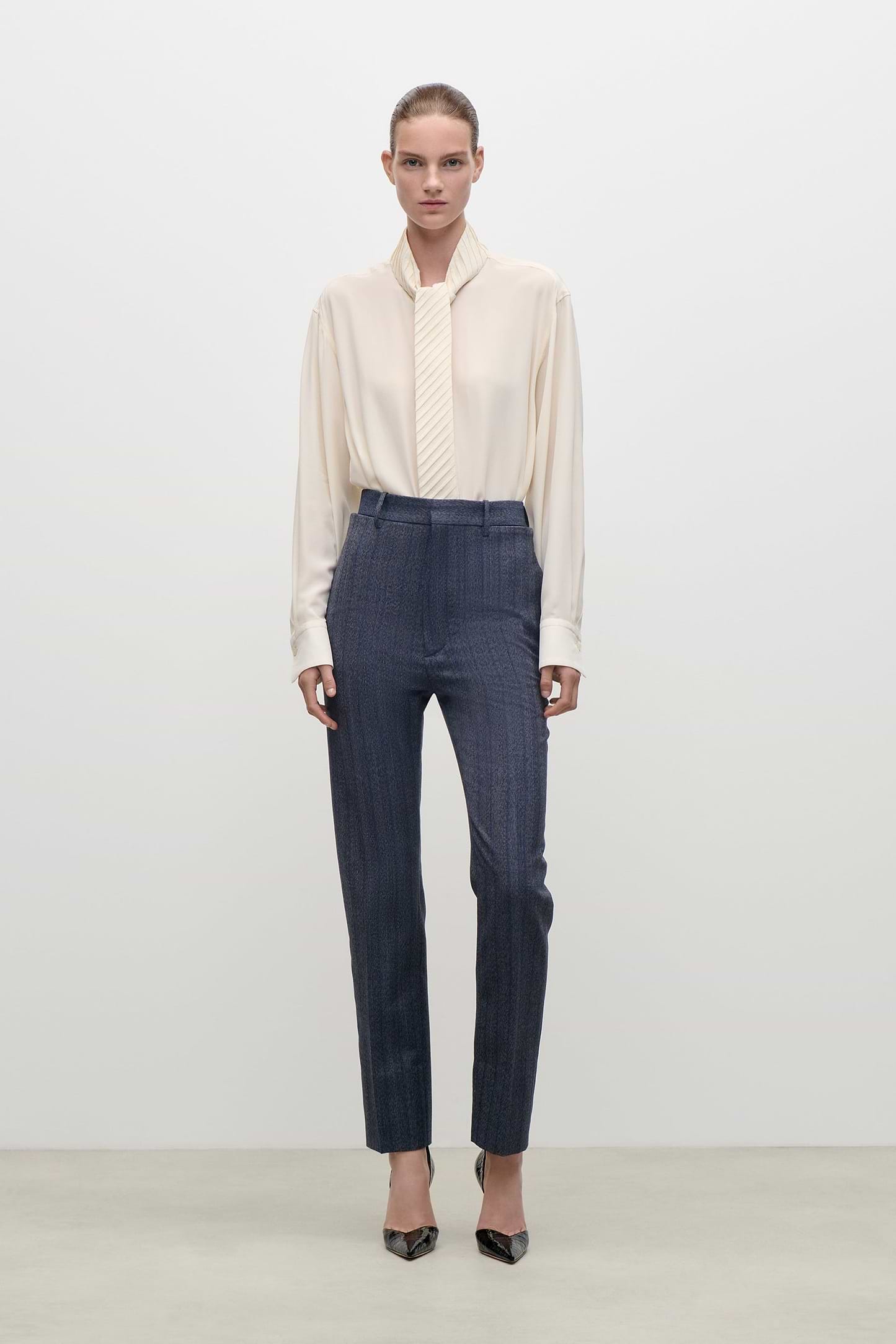 Extended Pocket Trouser In Blue Melange