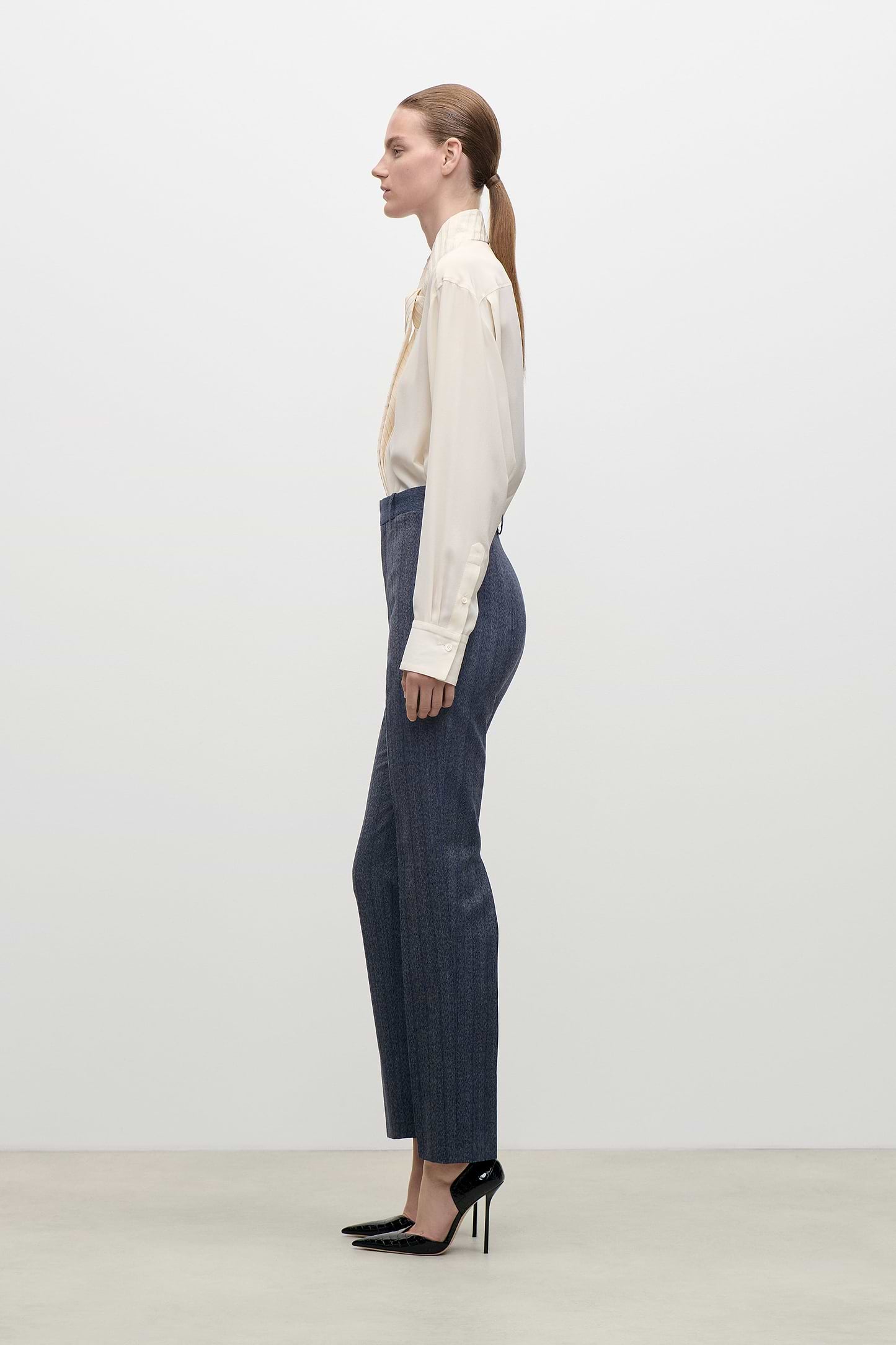Extended Pocket Trouser In Blue Melange