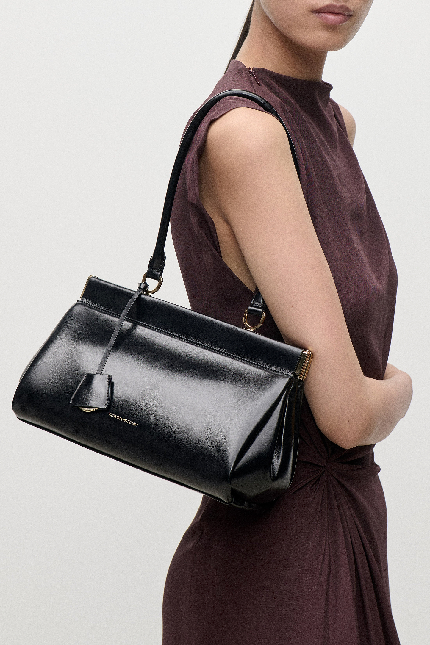 Sloane Shoulder Bag Black Distressed Leather