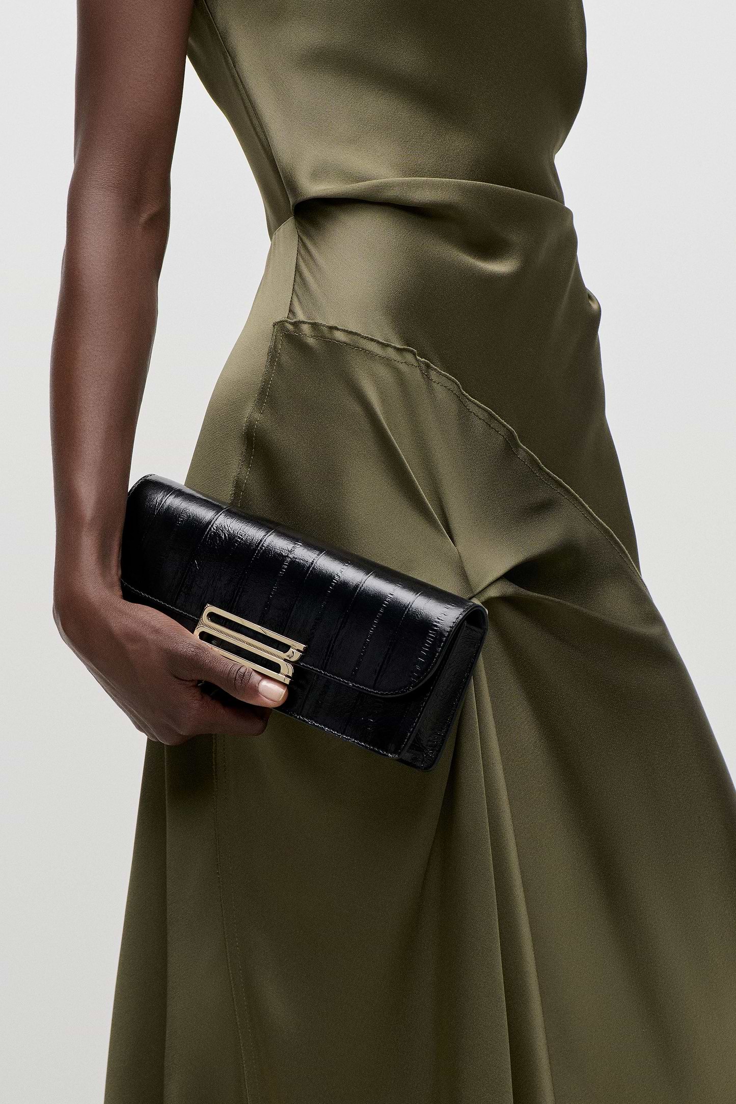 Dorian East-West Clutch Black Printed Leather