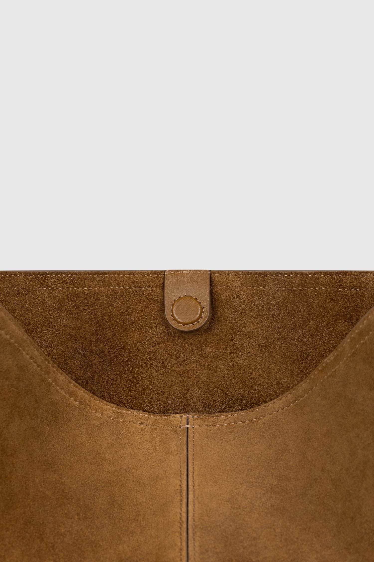 Victoria Hobo Toffee Suede