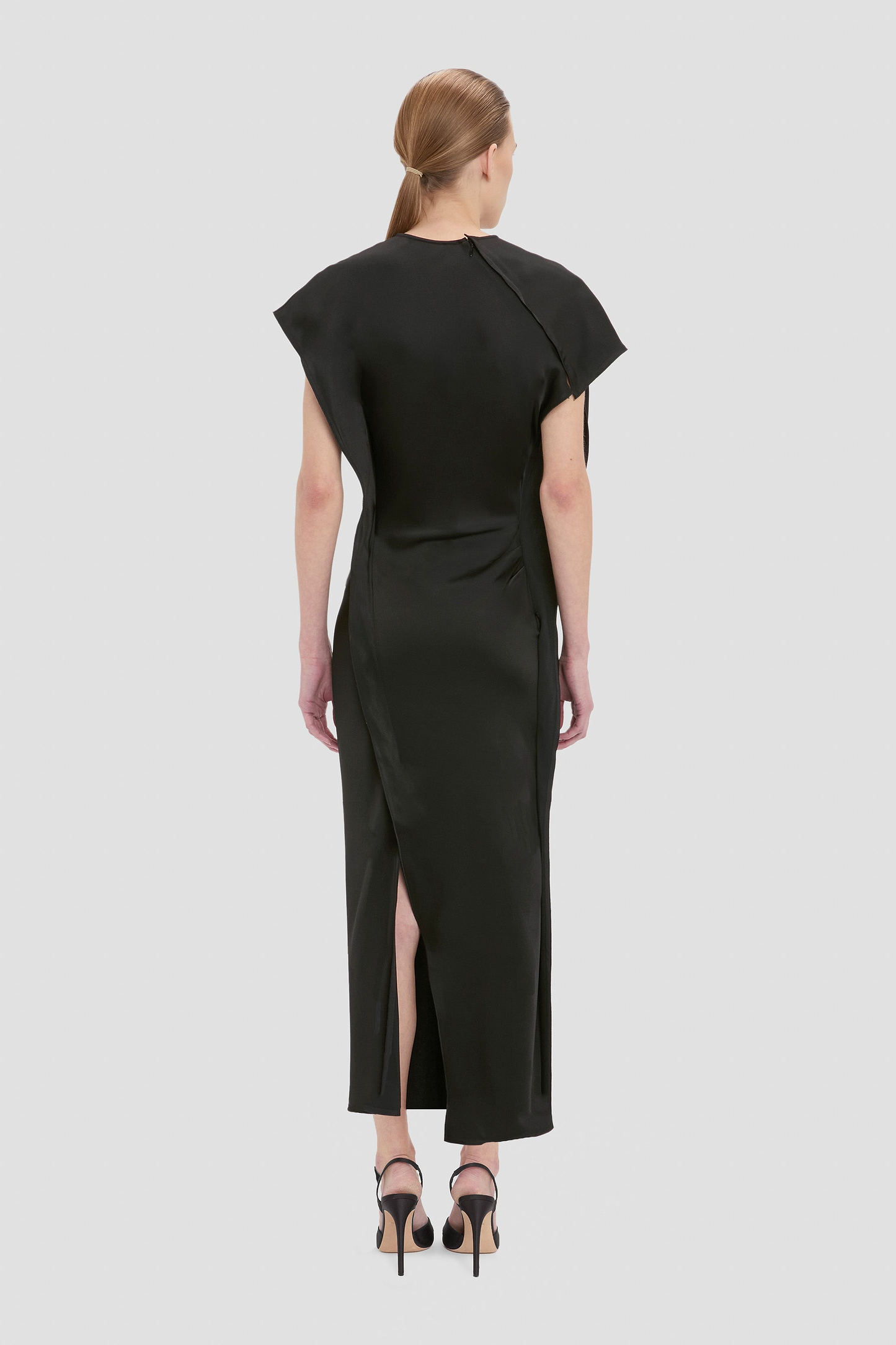 Victoria Midi Dress In Black