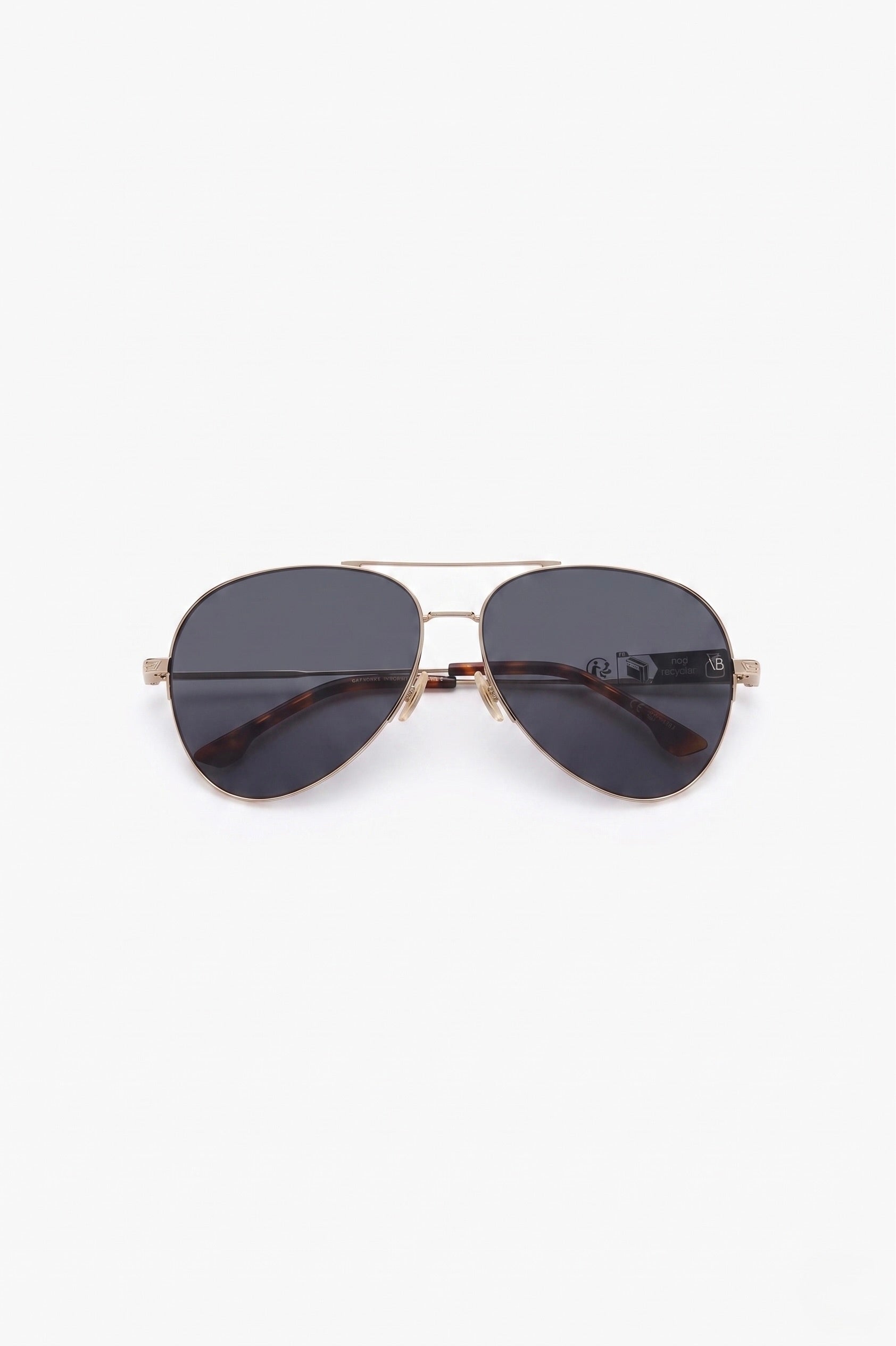 Fine Metal Pilot Sunglasses In Gold Black