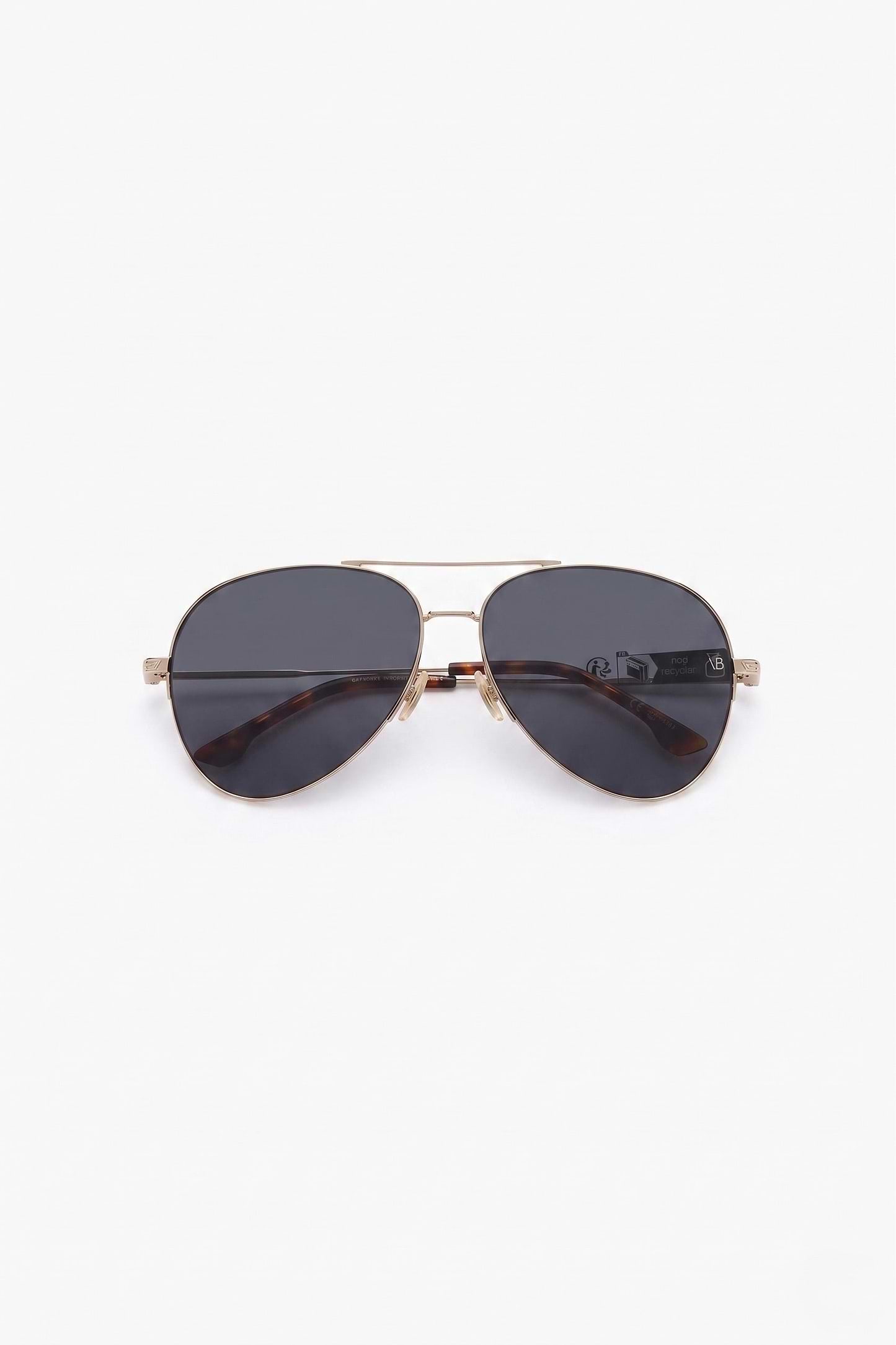 Fine Metal Pilot Sunglasses In Gold Black