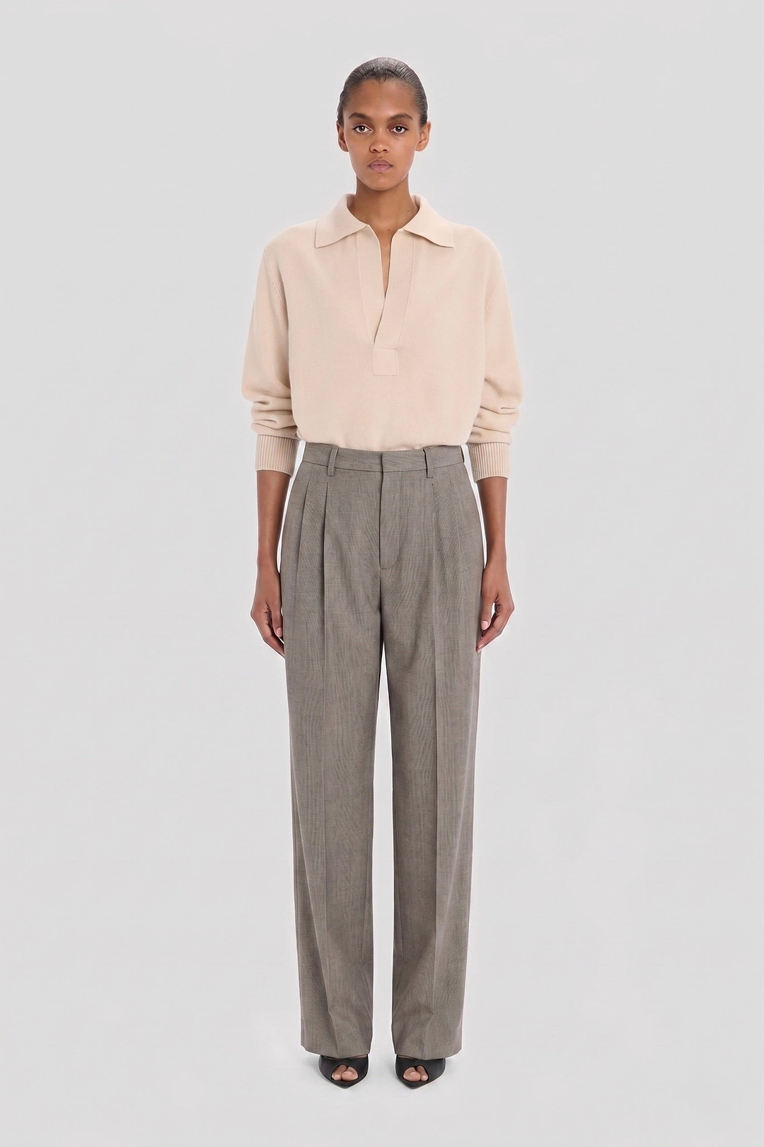 Pleated Trouser In Grey