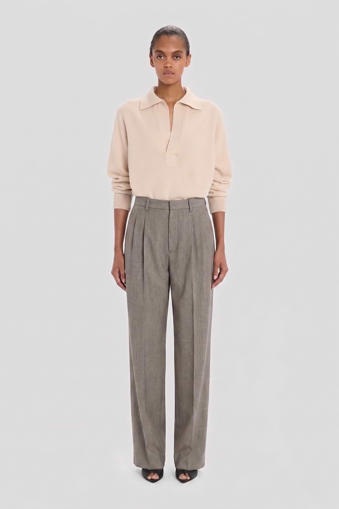 Pleated Trouser In Grey