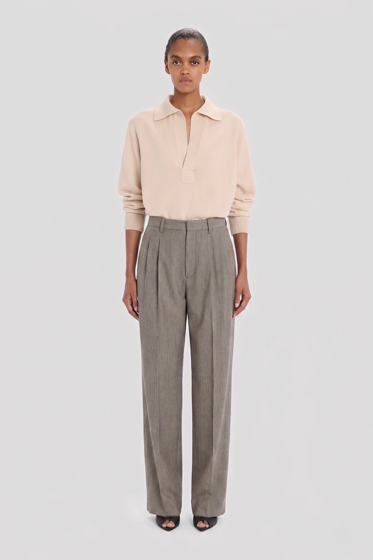 Pleated Trouser In Grey