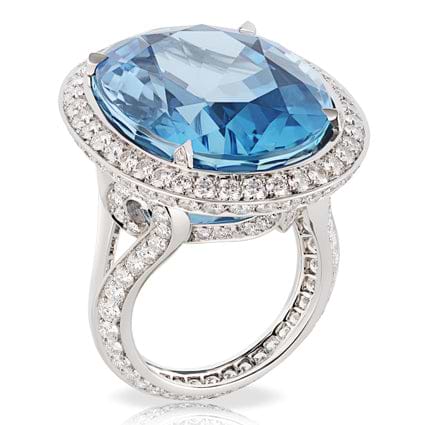 Shania Twain wears Fabergé at Peoples Choice Awards