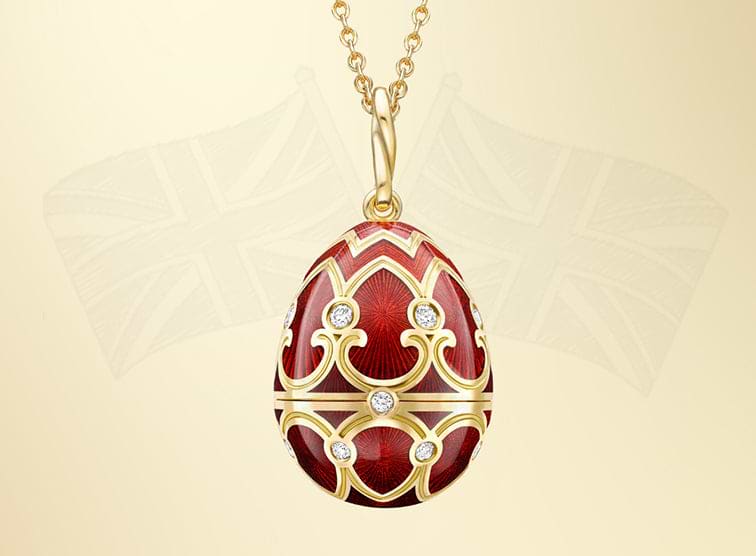 Coronation Egg Pendant 3