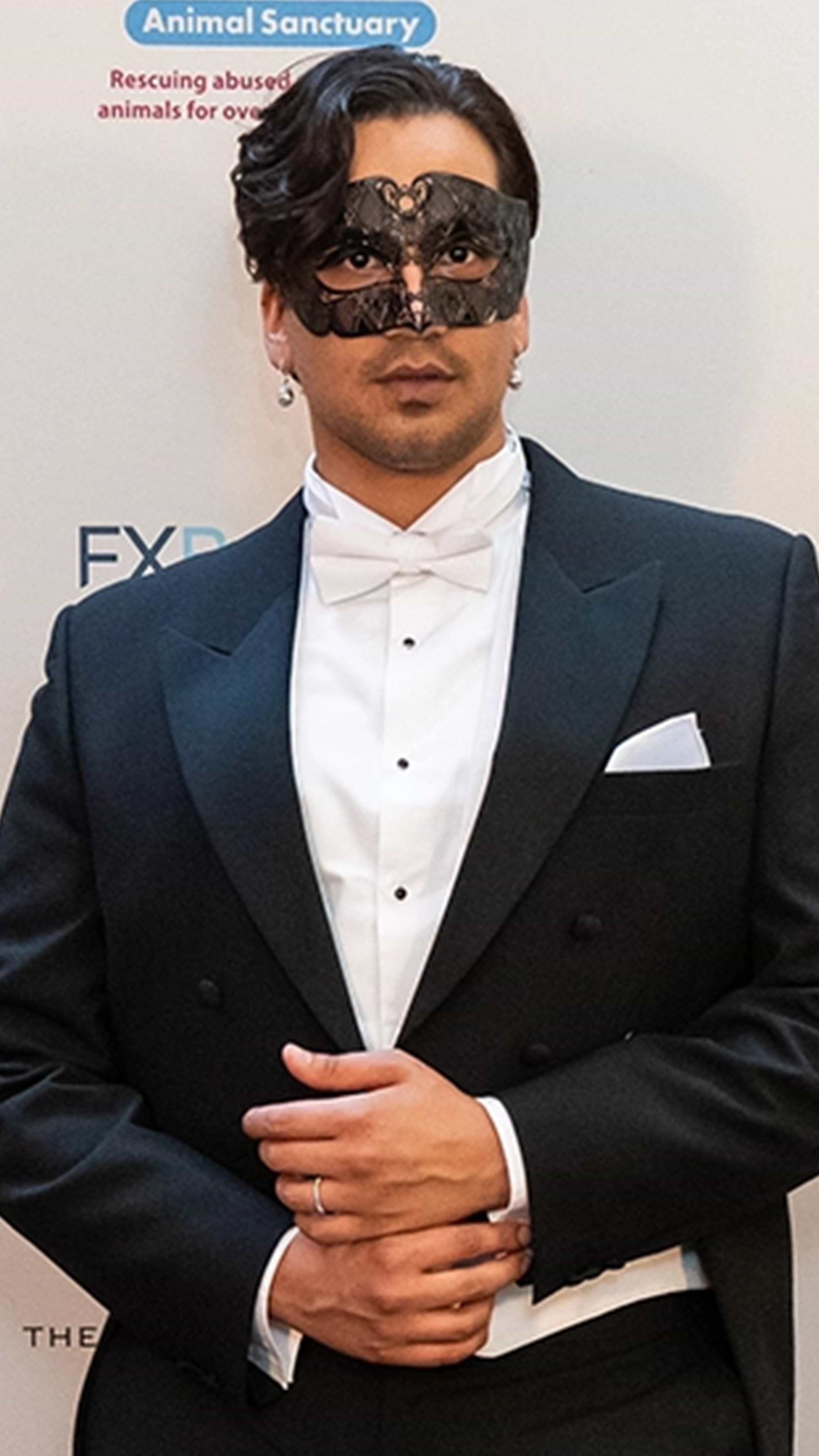 NATHANIEL CURTIS WEARS FABERGÉ TO THE FEATHERS ANIMAL BALL