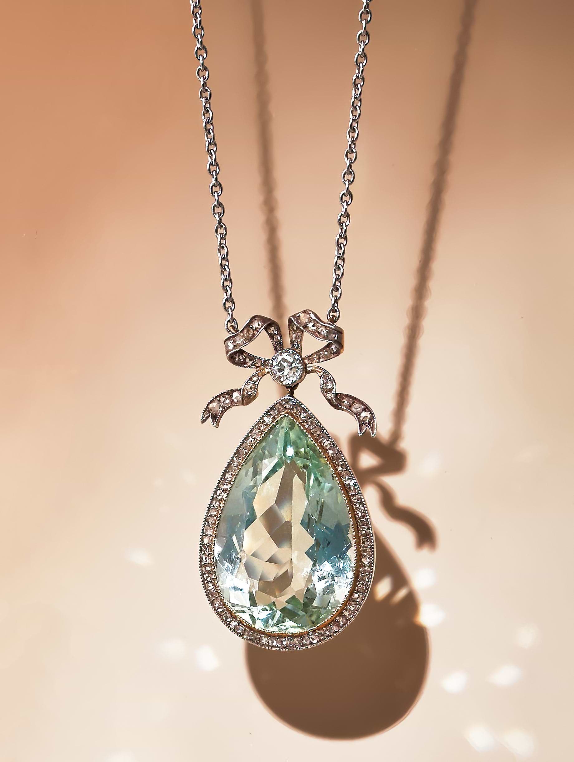 La maîtrise de Fabergé, bijoux et objets de vertu