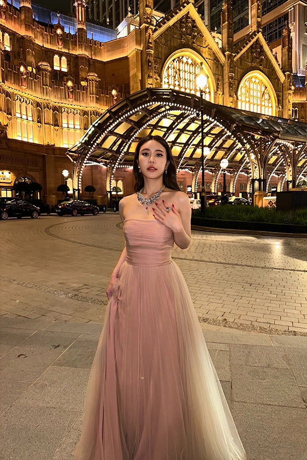 Nam Laksanakarn Wears Fabergé At The Opening Of The Londoner Hotel In Macau