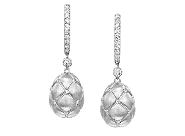 NATHANIEL CURTIS WEARS FABERGÉ TO THE FEATHERS ANIMAL BALL