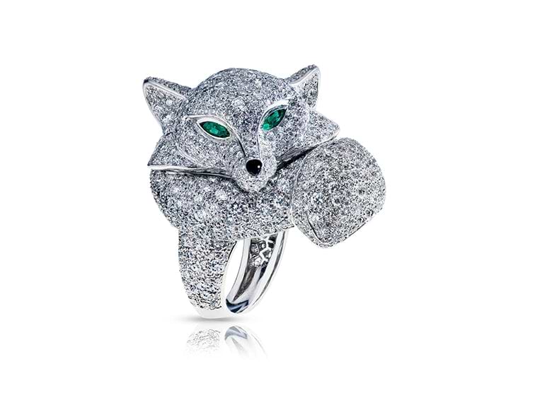 SHANIA TWAIN WEARS FABERGÉ AT GLASTONBURY
