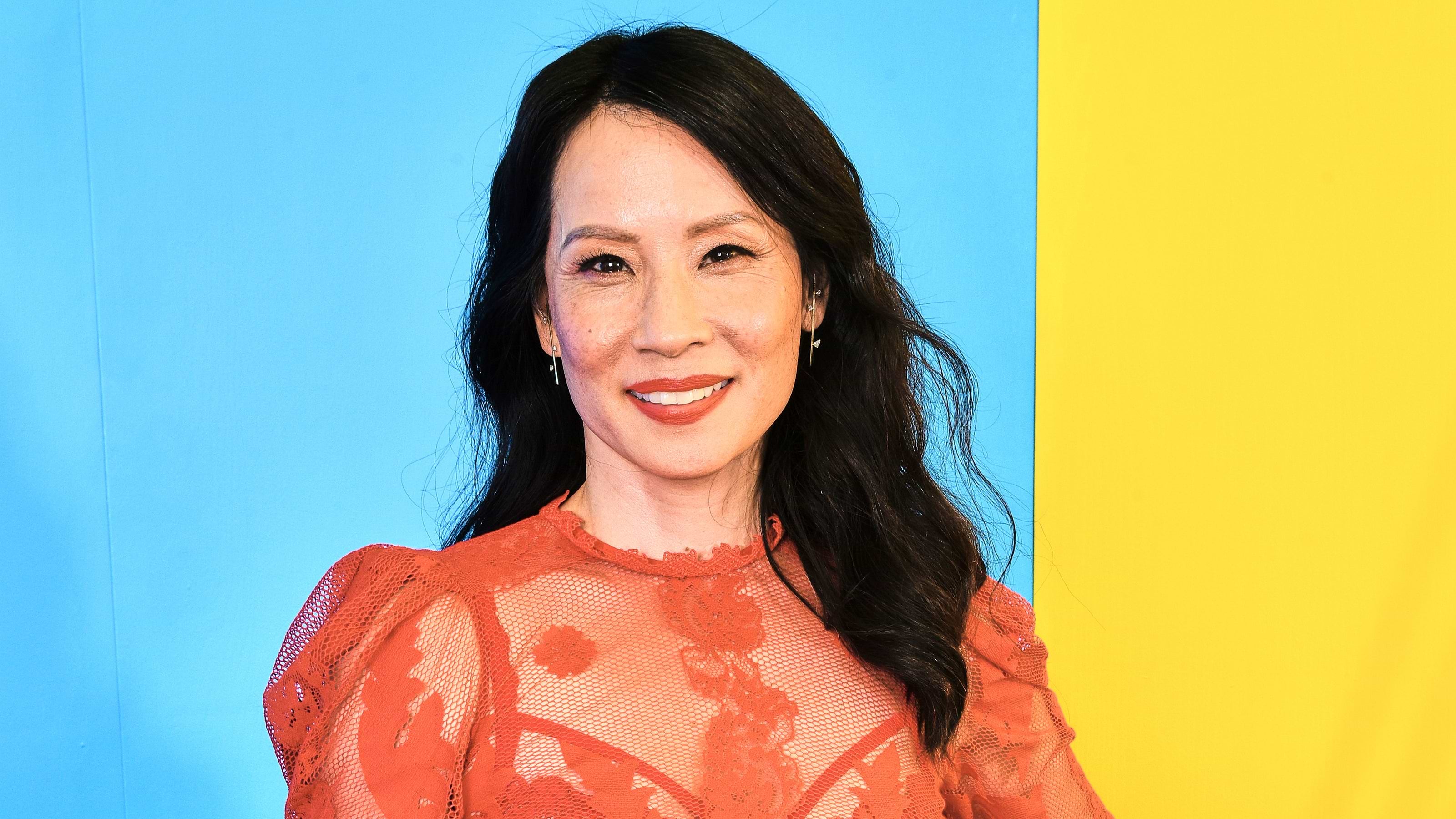 Lucy-Liu-Colours-of-Love-Cosmic-Curve-Rose-Gold-Rainbow-Ring-2022-San-Diego-Comic-Con-Convention