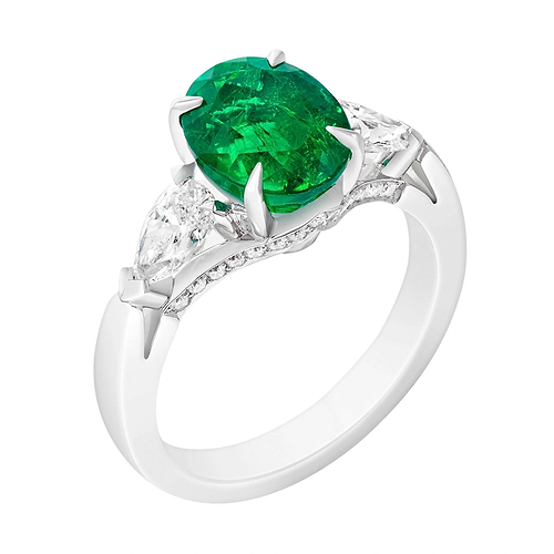 Platinum, White Diamond and Emerald Oval Ring | Fabergé