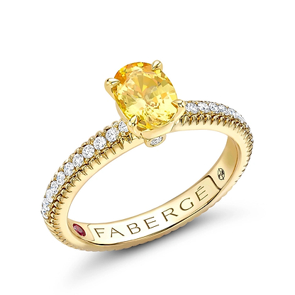 Yellow Gold Oval Yellow Sapphire Fluted Ring with Diamond Shoulders | Fabergé