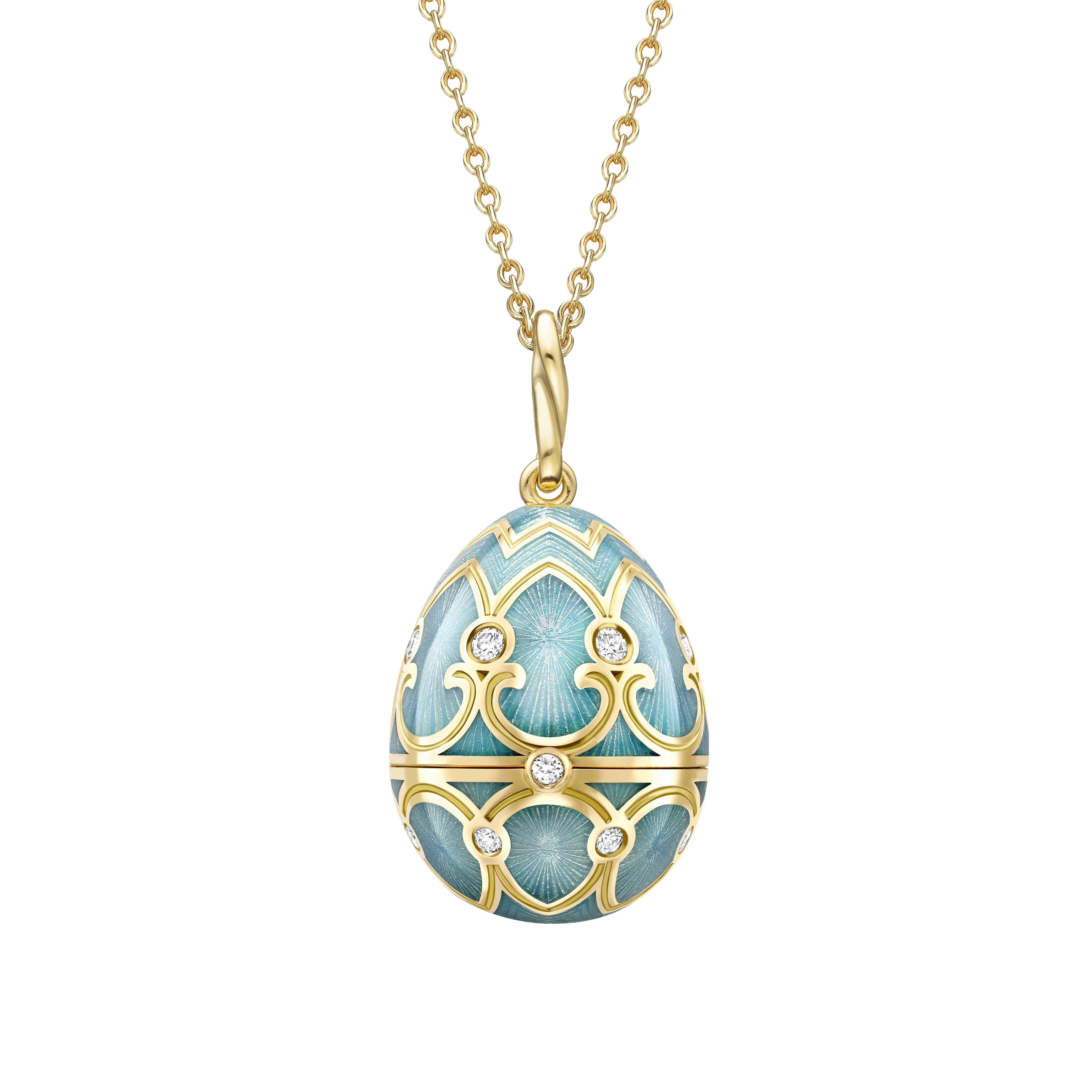 Yellow Gold Diamond & Turquoise Guilloché Enamel Hen Surprise Locket | Fabergé 2