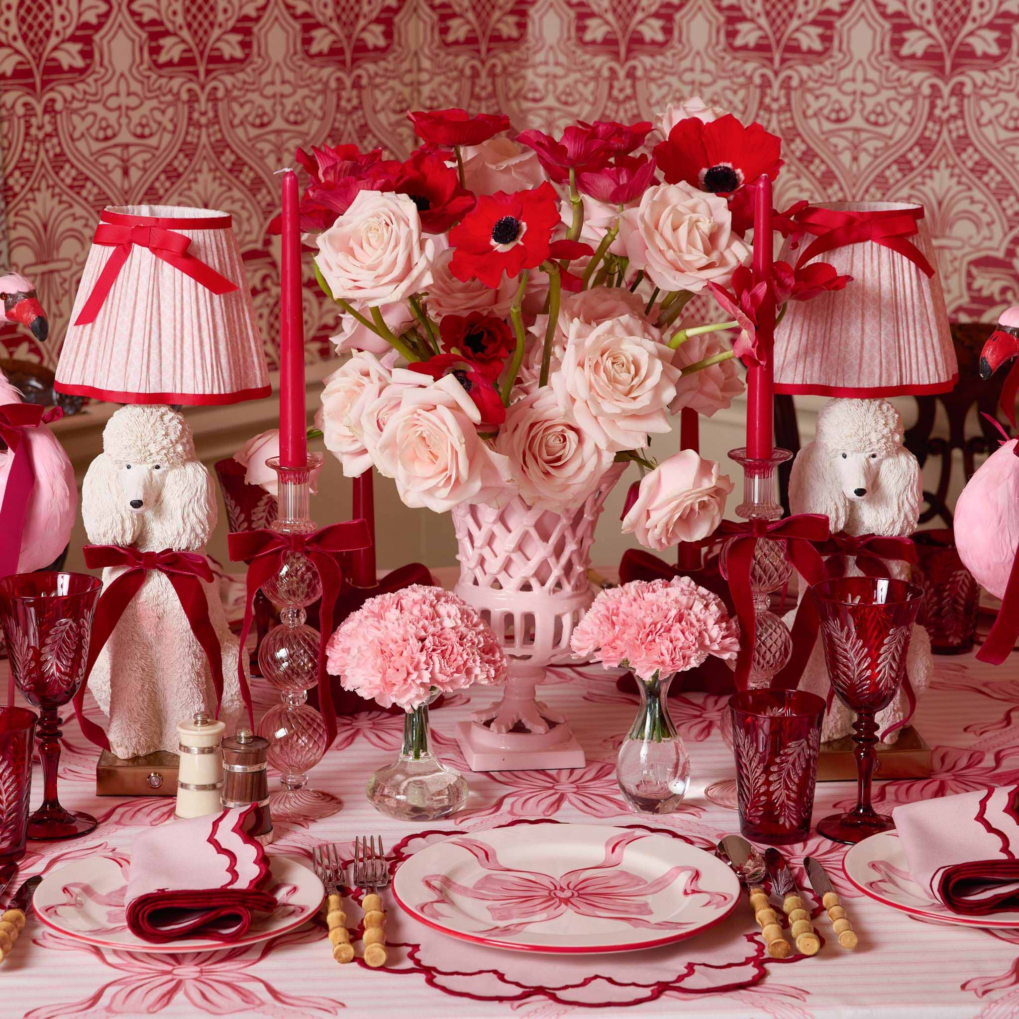 Valentine’s Hosting, the Mrs. Alice Way: Create a Romantic Table Effortlessly at Home - Mrs. Alice