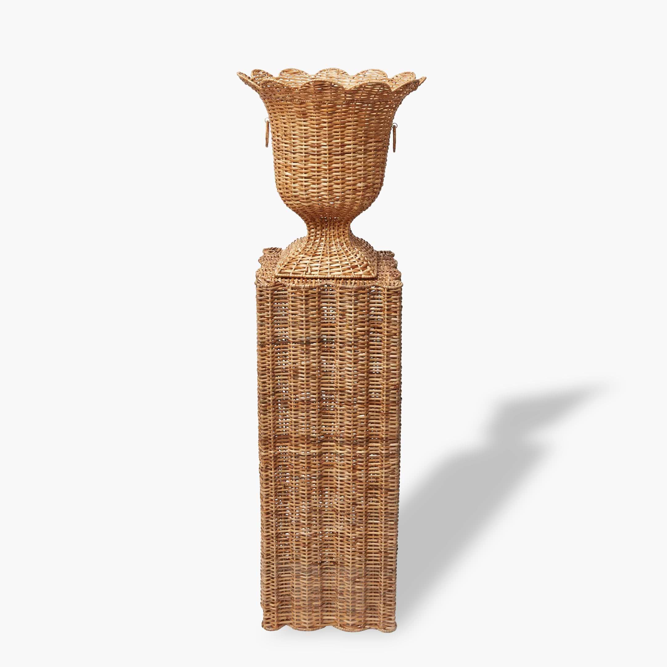 Liliana Scalloped Rattan Urn & Pedestal