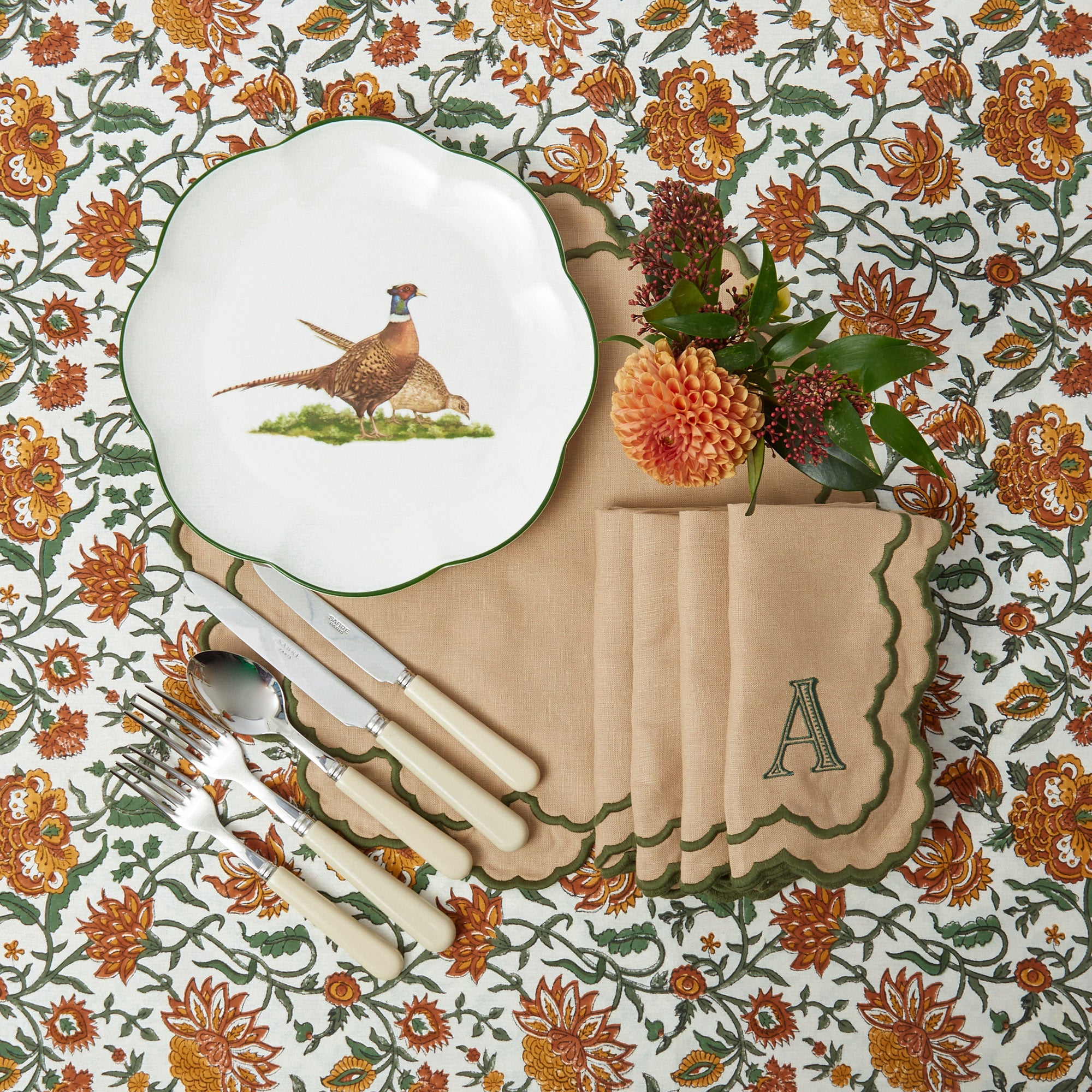 Sand & Green Lily Napkins (Set of 4)