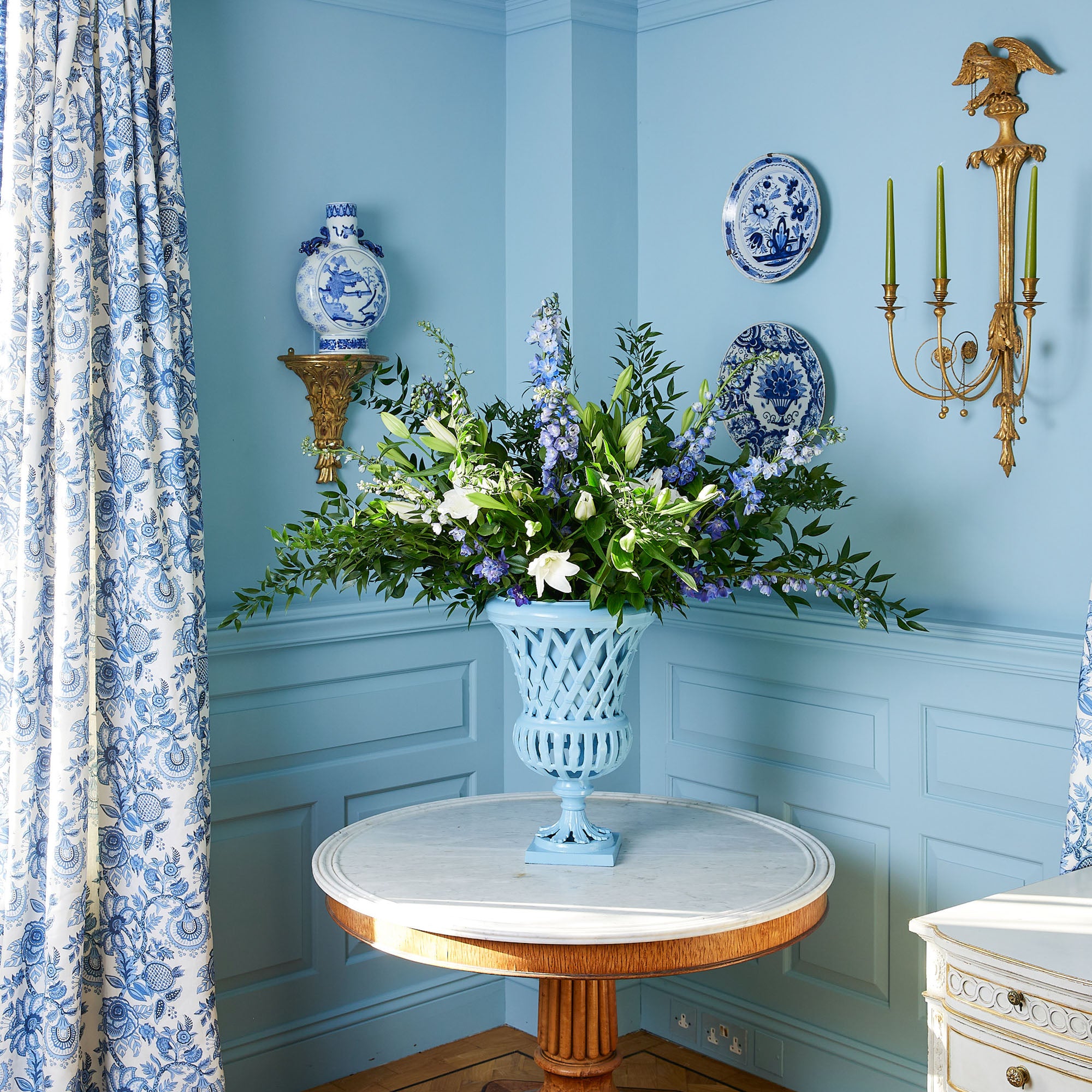 Blue Adelaide Lattice Urn
