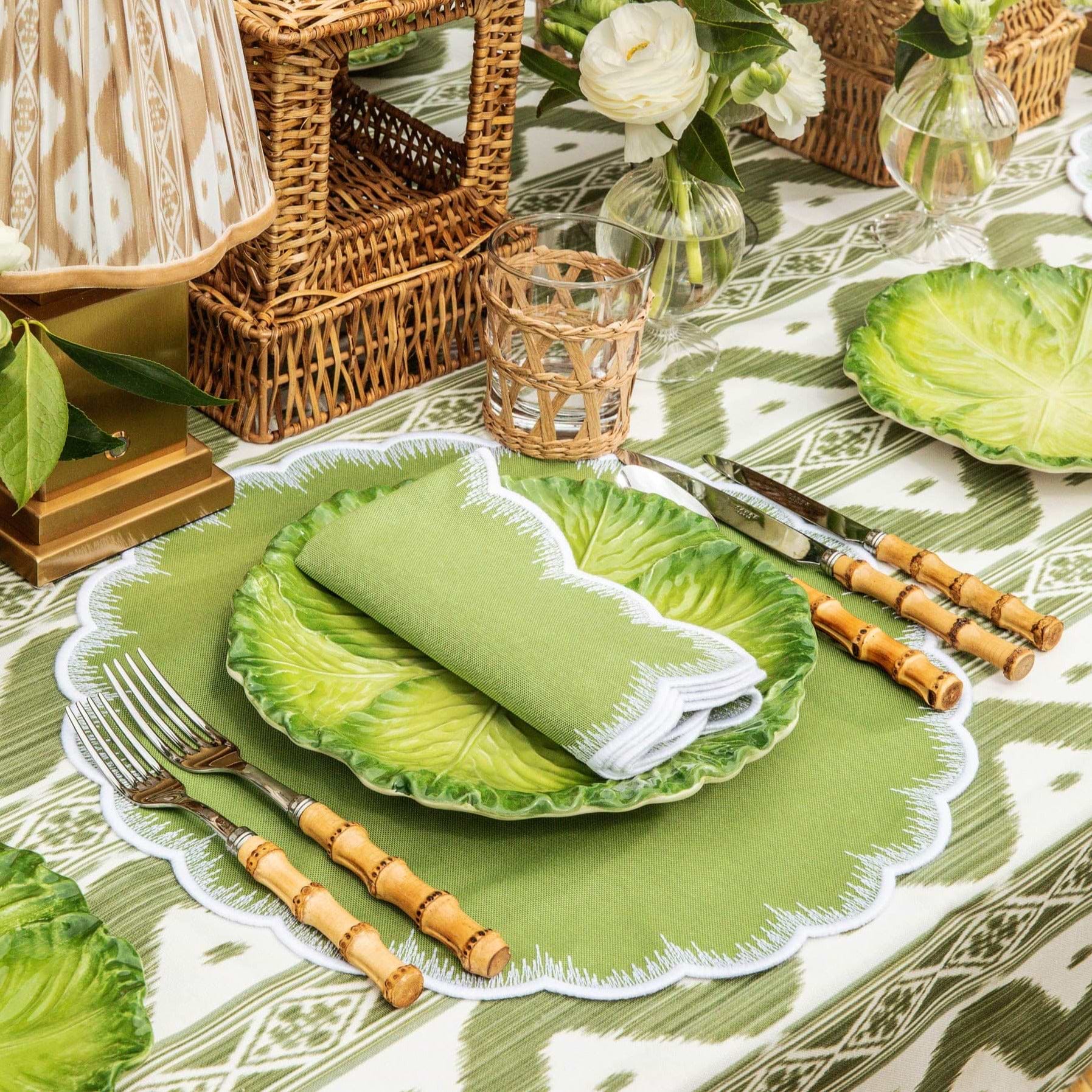 Apple Green Isabella Round Placemats & Napkins (Set of 4)