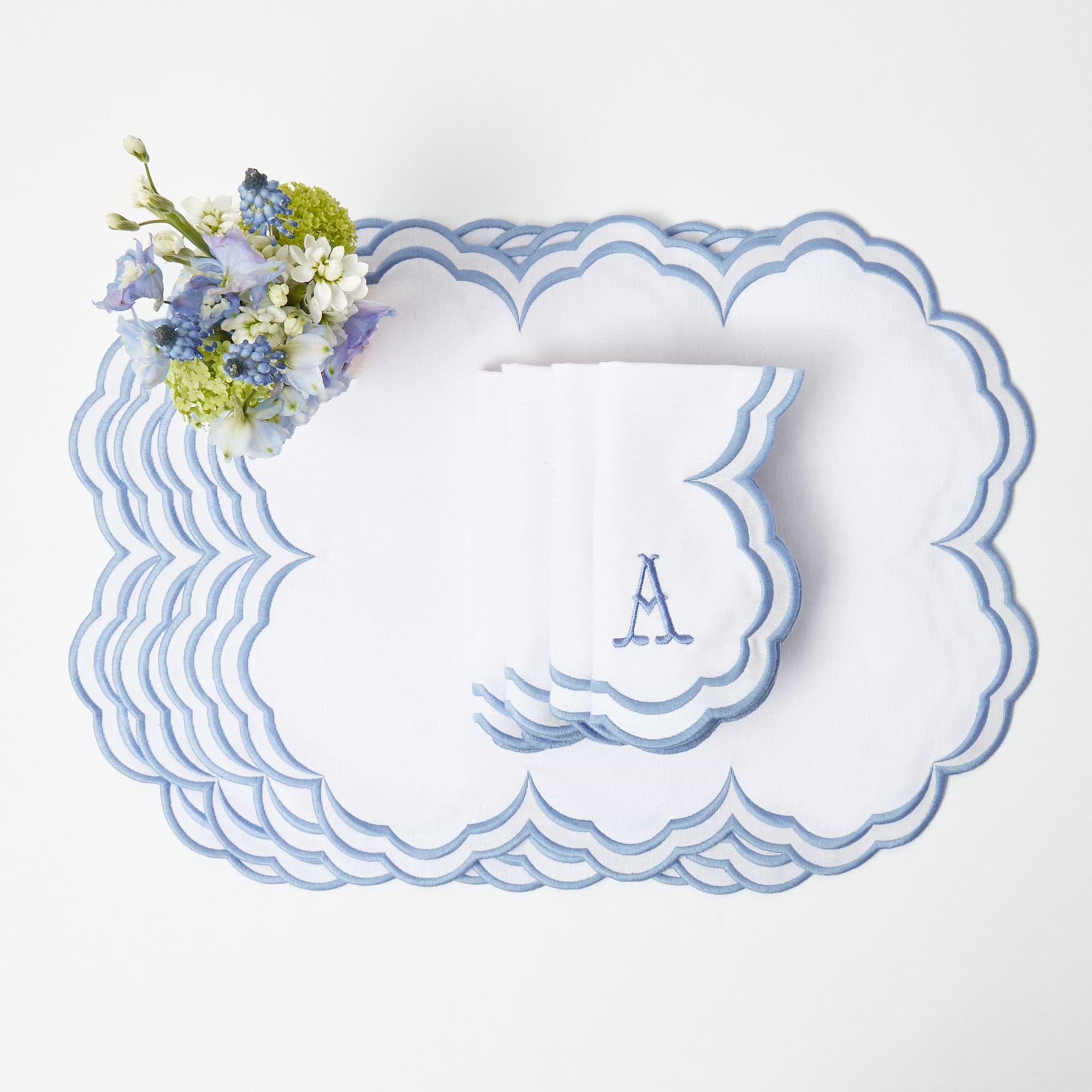 White Serena Placemats & Napkins (Set of 4)