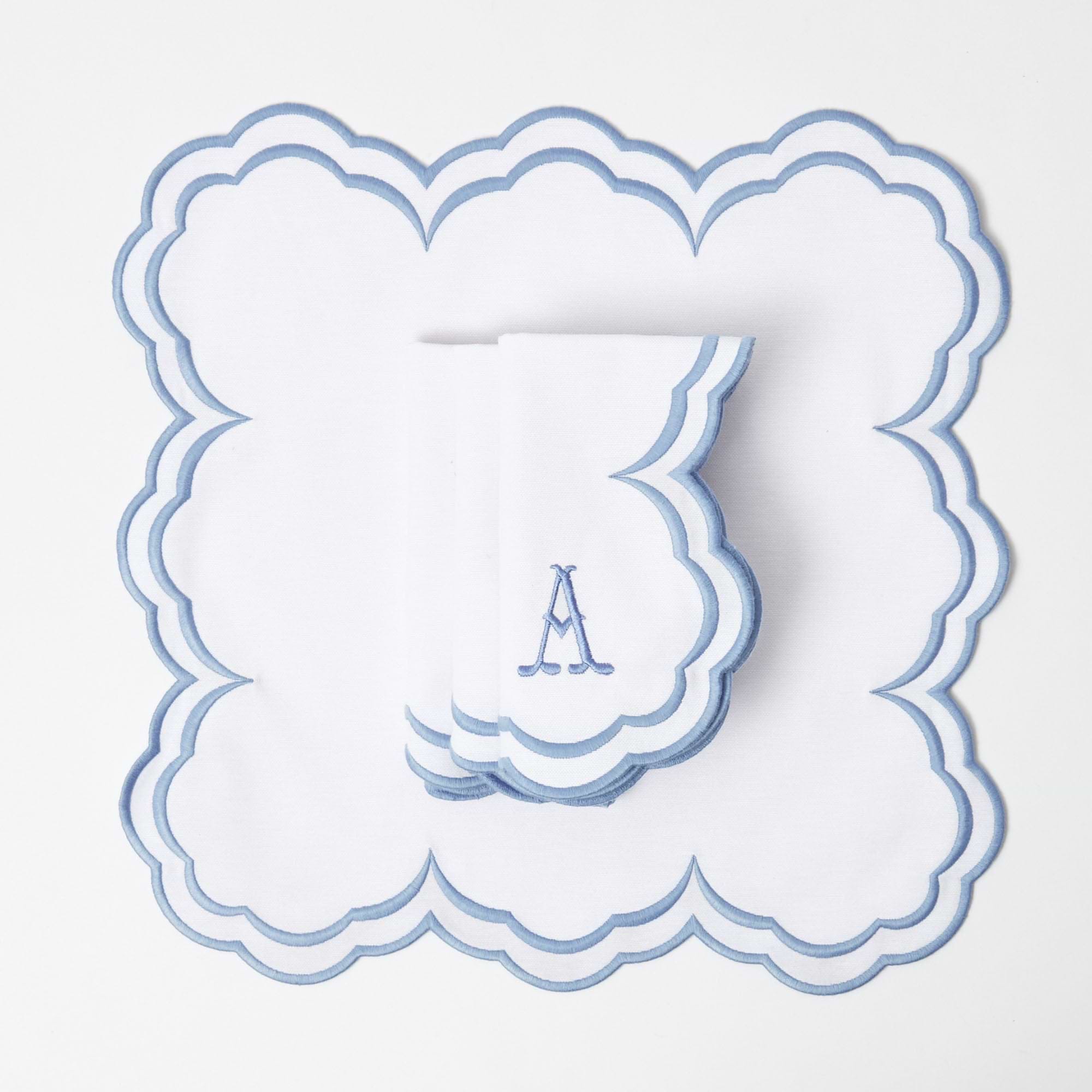White Serena Napkins (Set of 4)