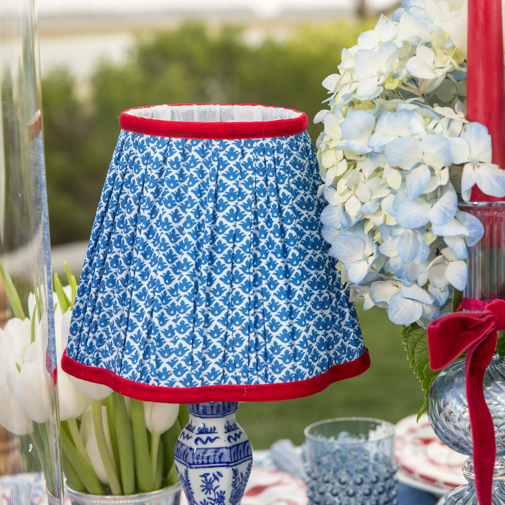 Cobalt & Red Lotus Lampshade (18cm)