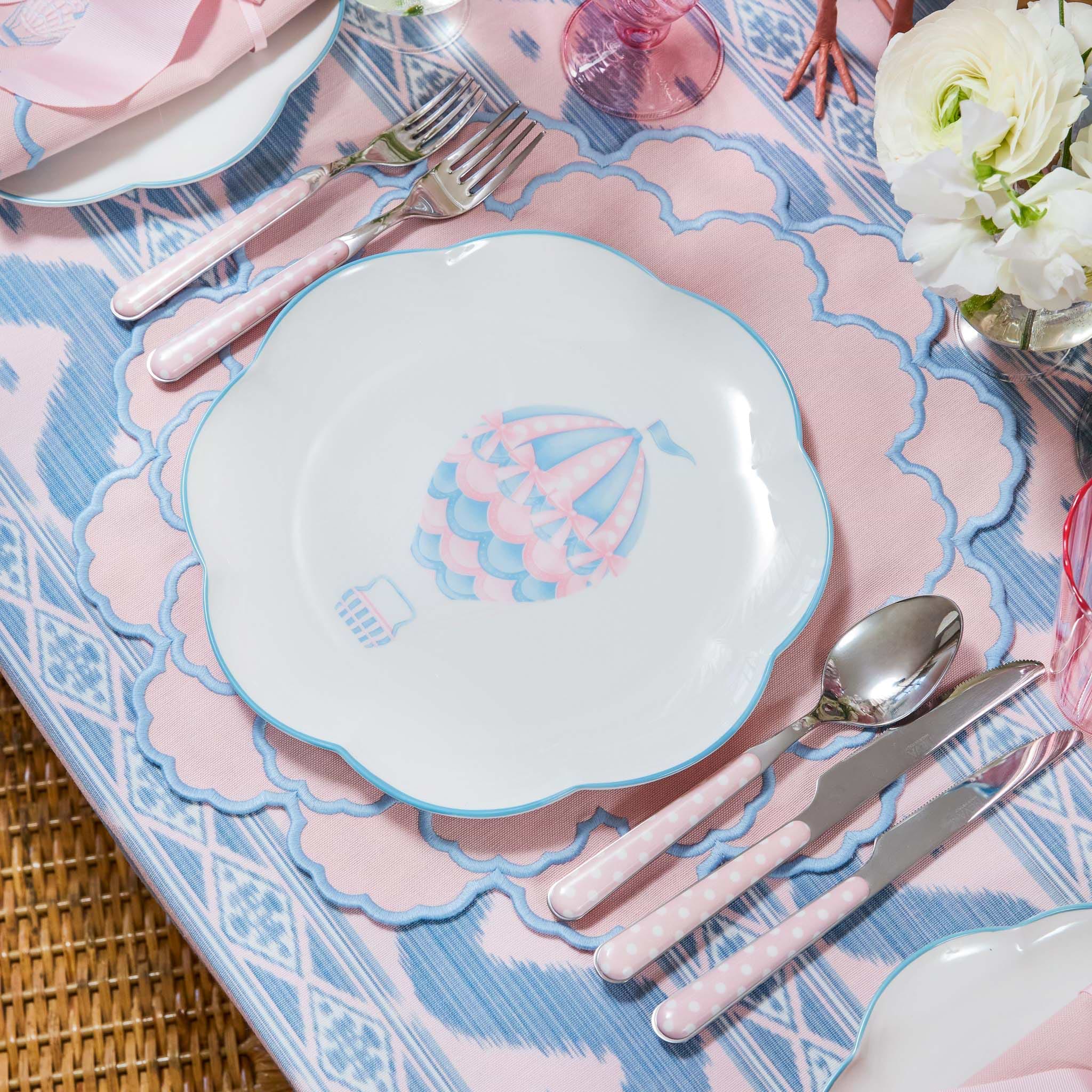 Bea Balloon Dinner Plates (Set of 4)