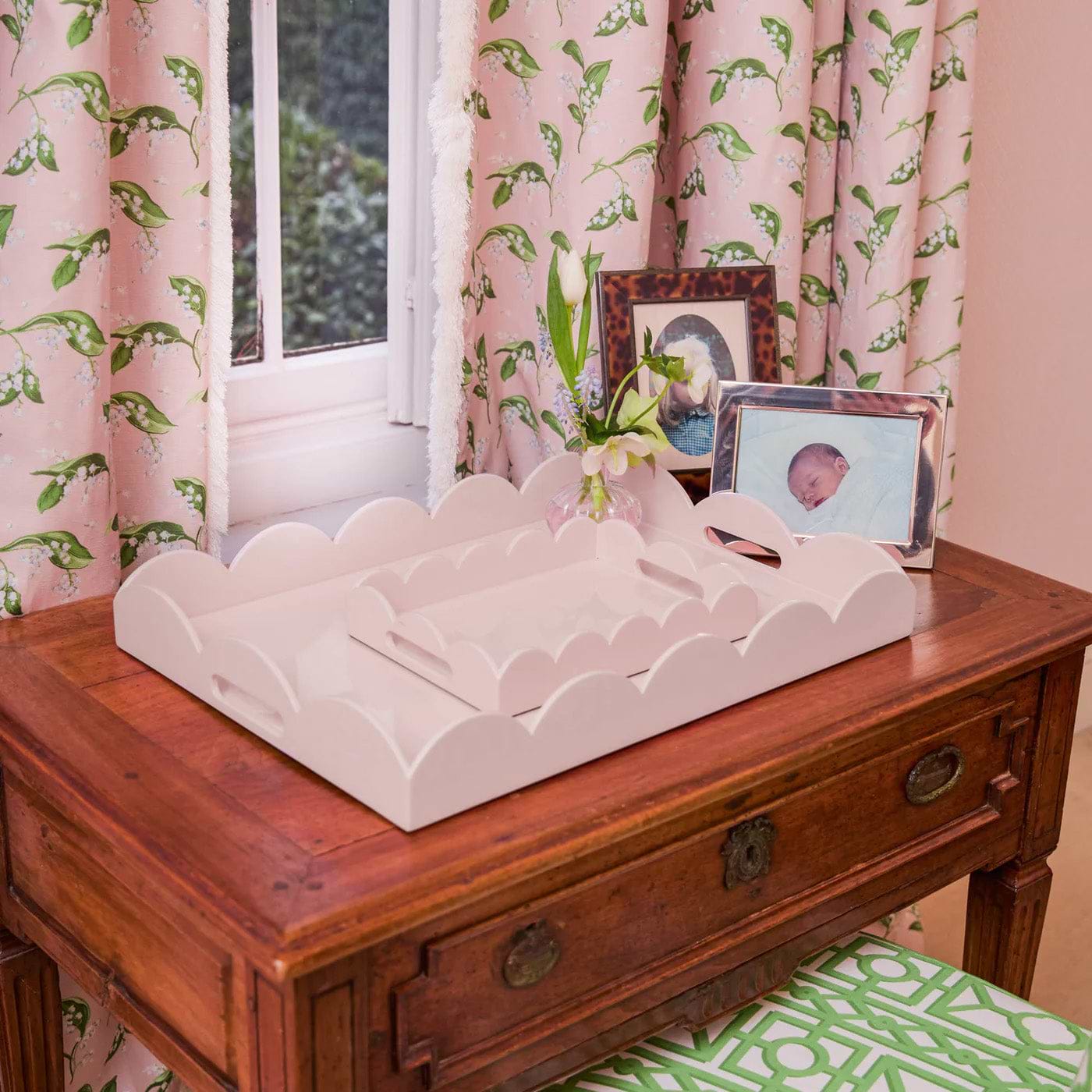 Soft Pink Lacquer Tray Set