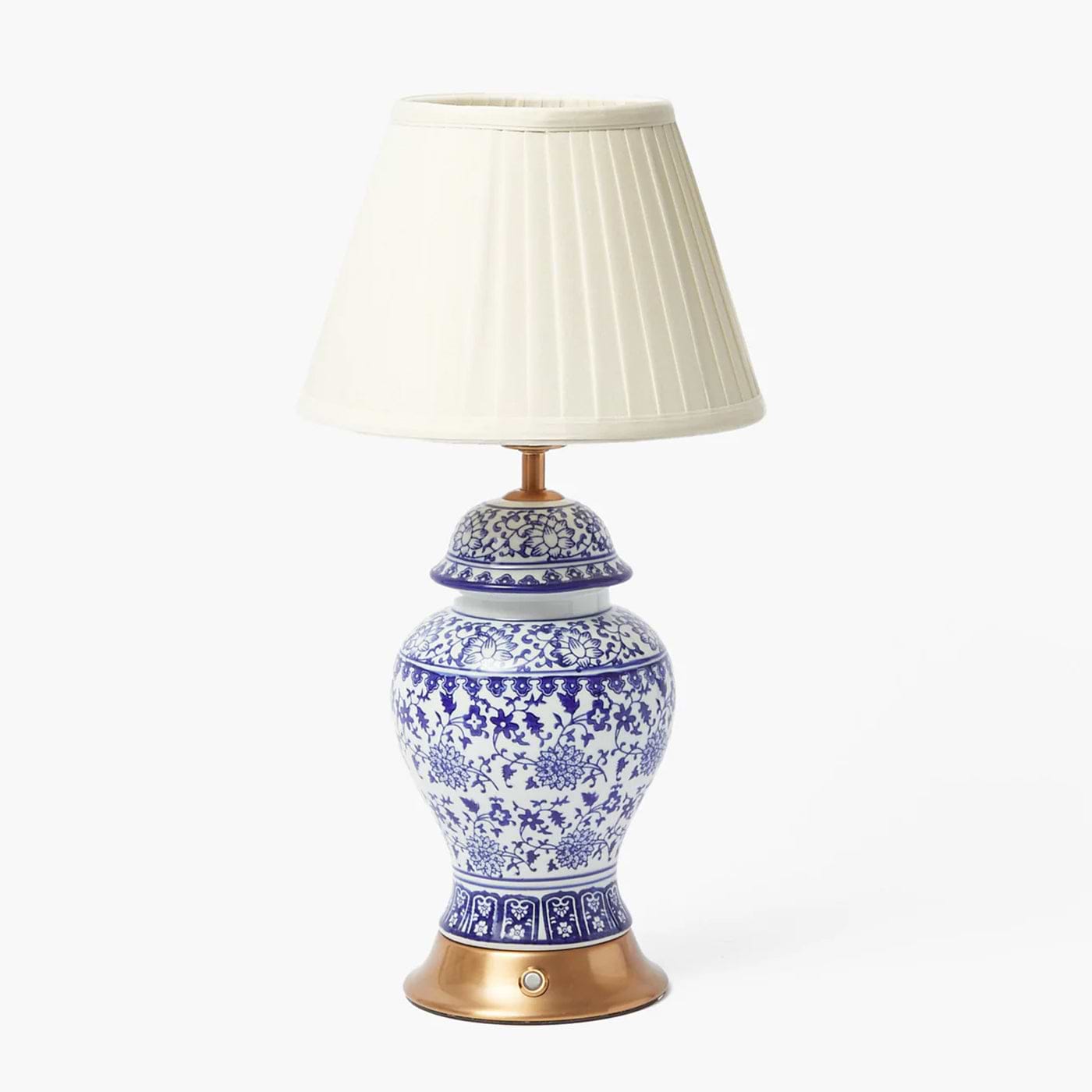 Cream Pleated Lampshade (22cm)