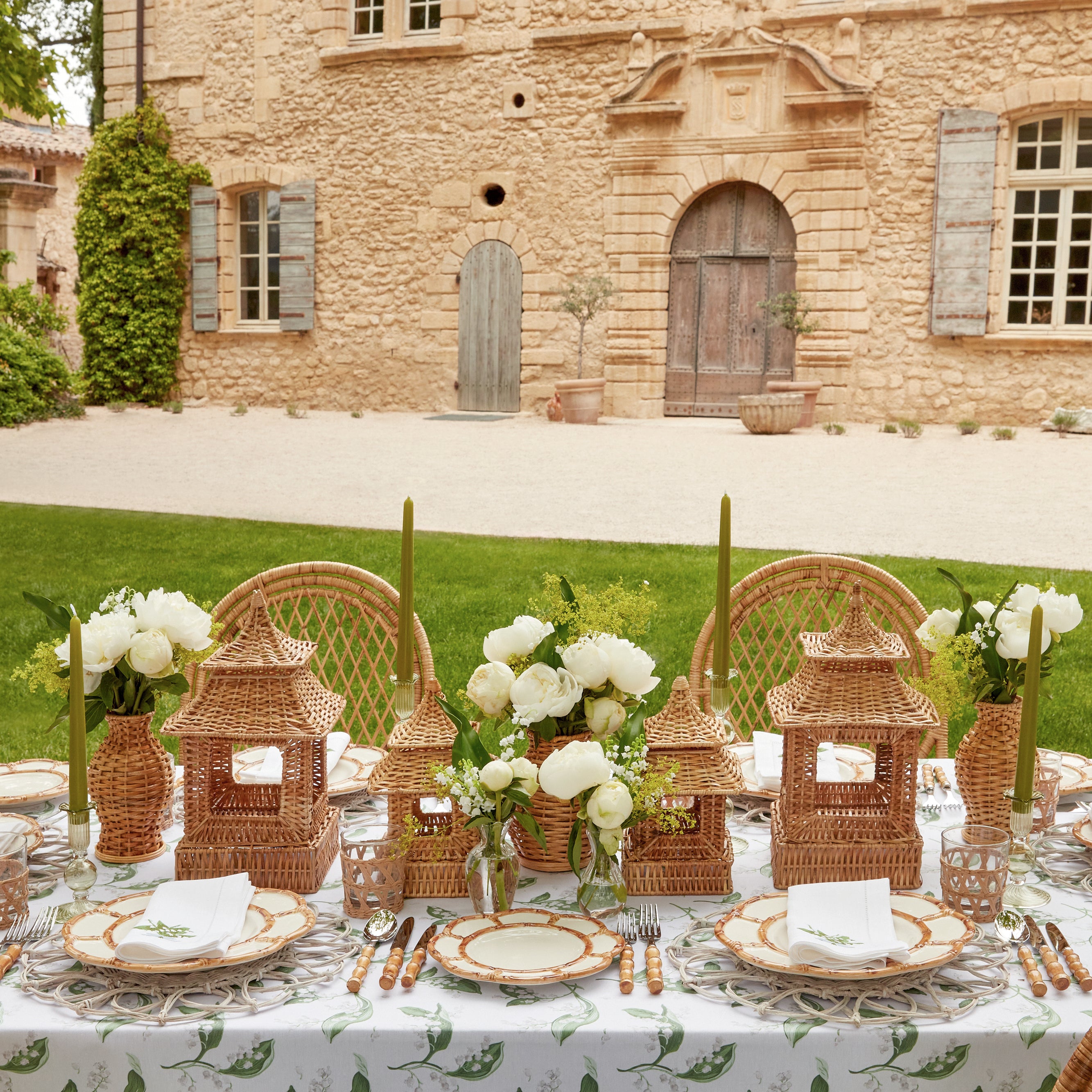 Natural Rattan Pagoda Lantern Set