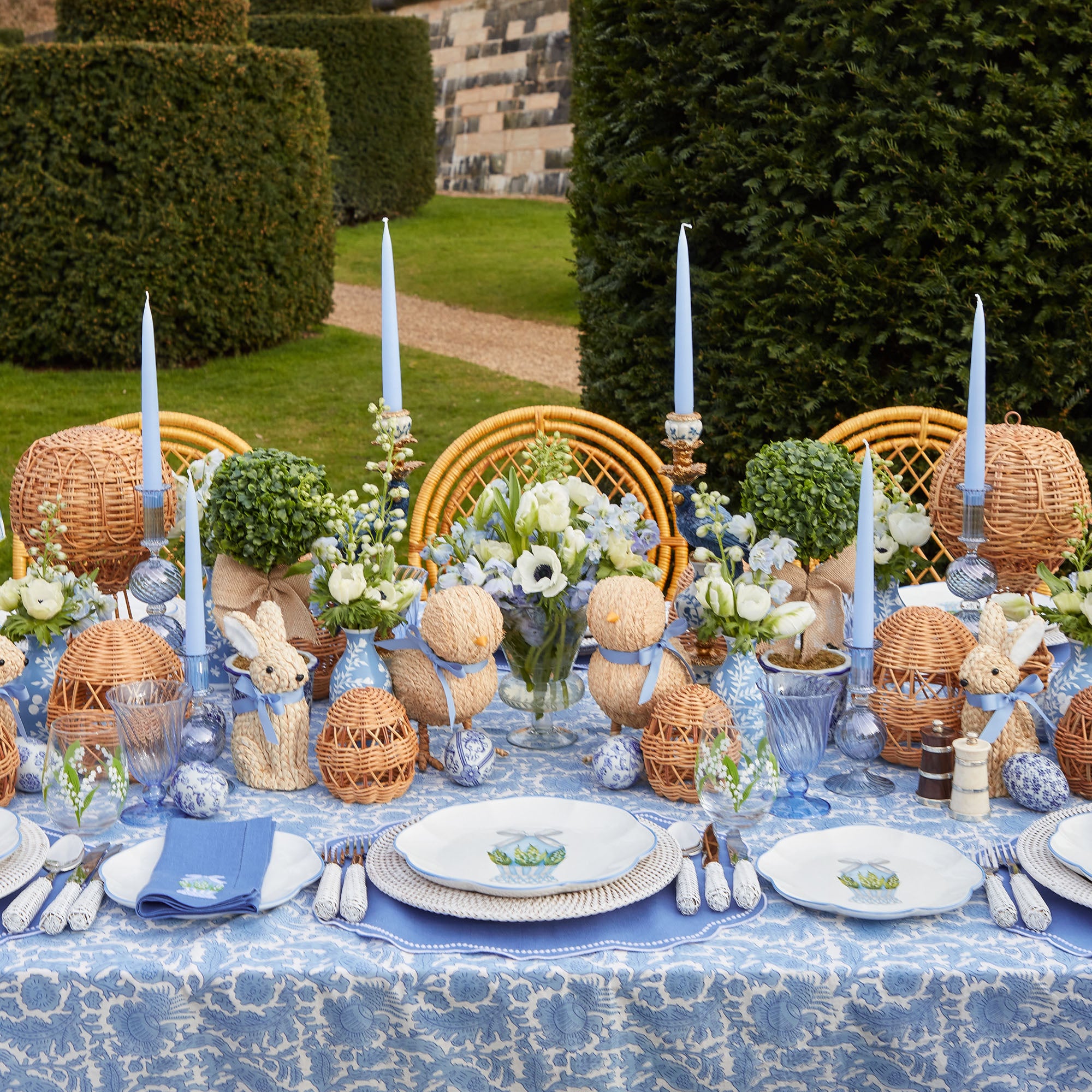 Eloise Blue Linen Placemats (Set of 4)