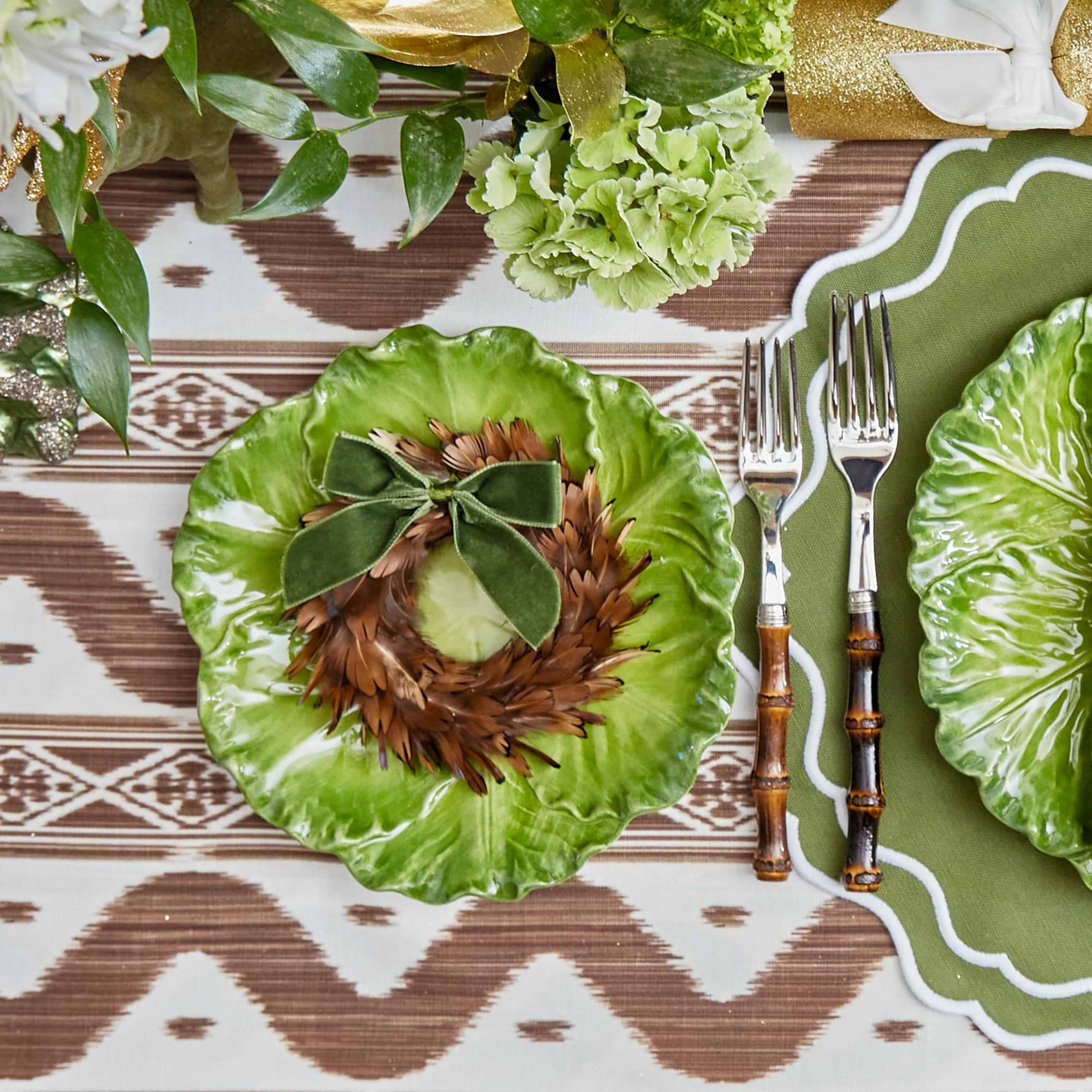 Green Serena Cabbage Starter Plates (Set of 4)