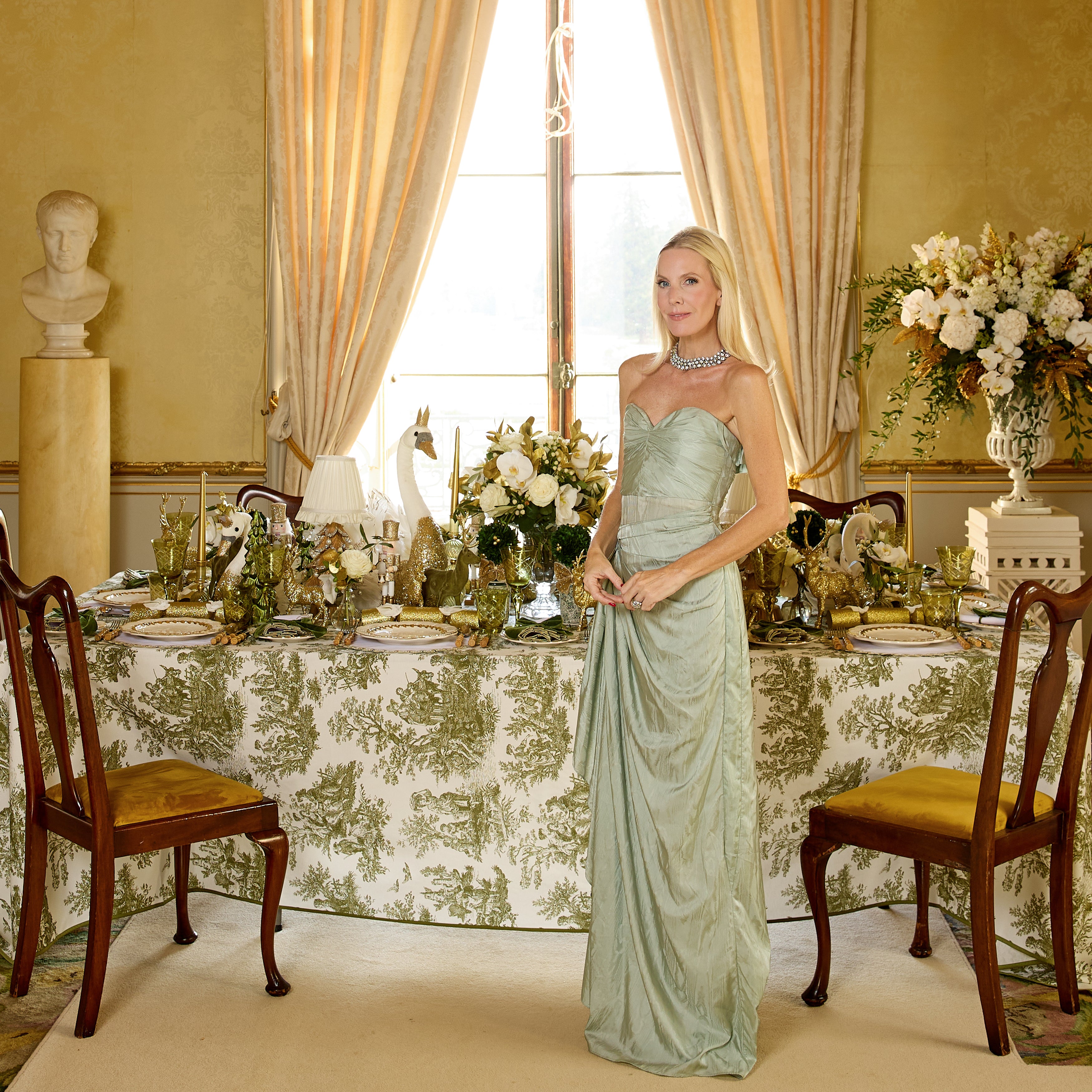 A Christmas Carol Tablescape