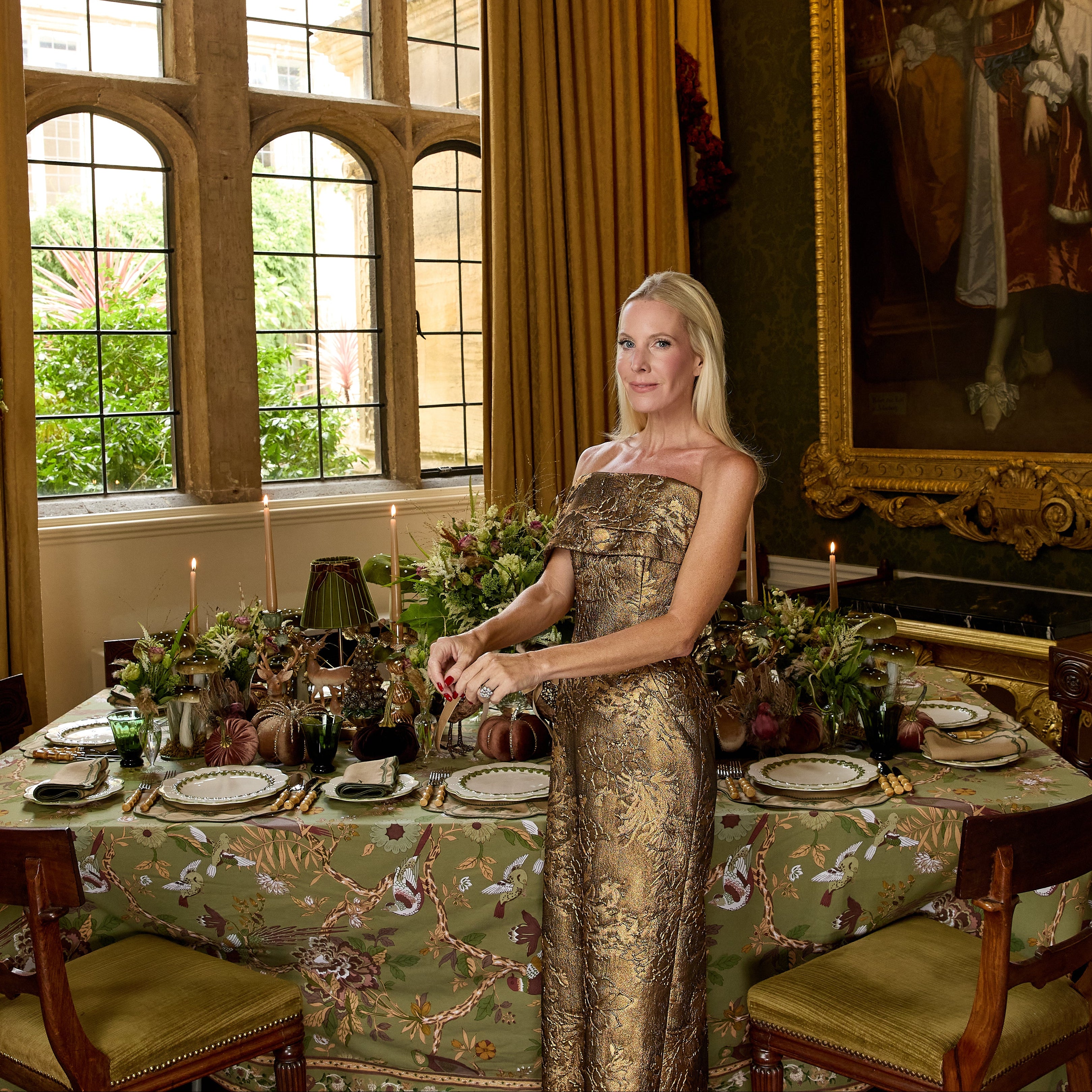 Olive Bird Tablecloth