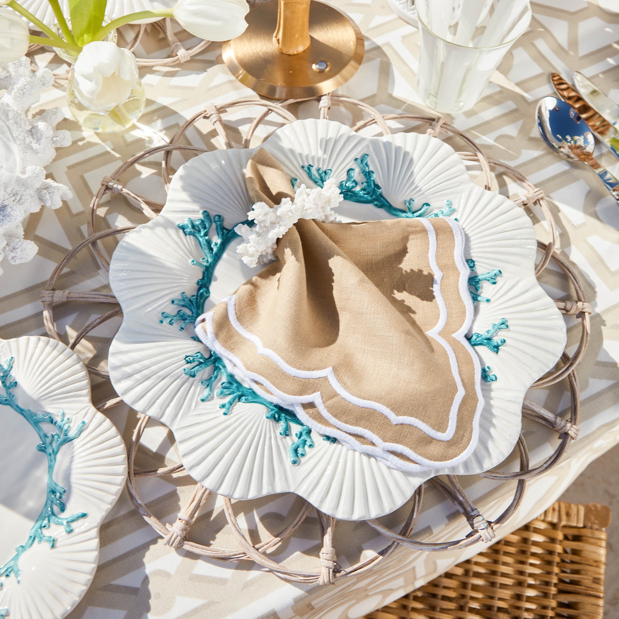 Sand Fleur Napkins (Set of 4)