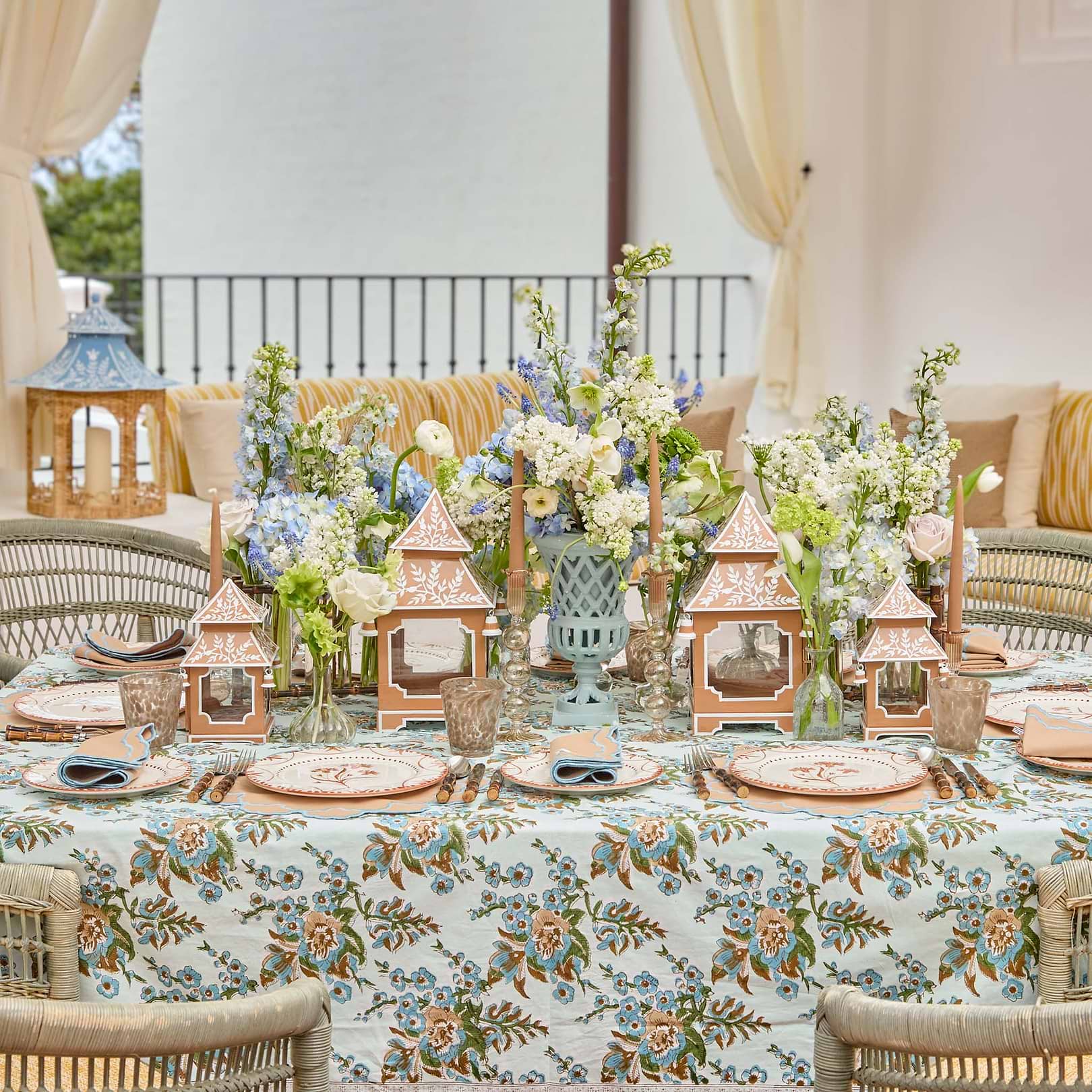 Mini Caramel Chinoiserie Pagoda Lantern (Pair)