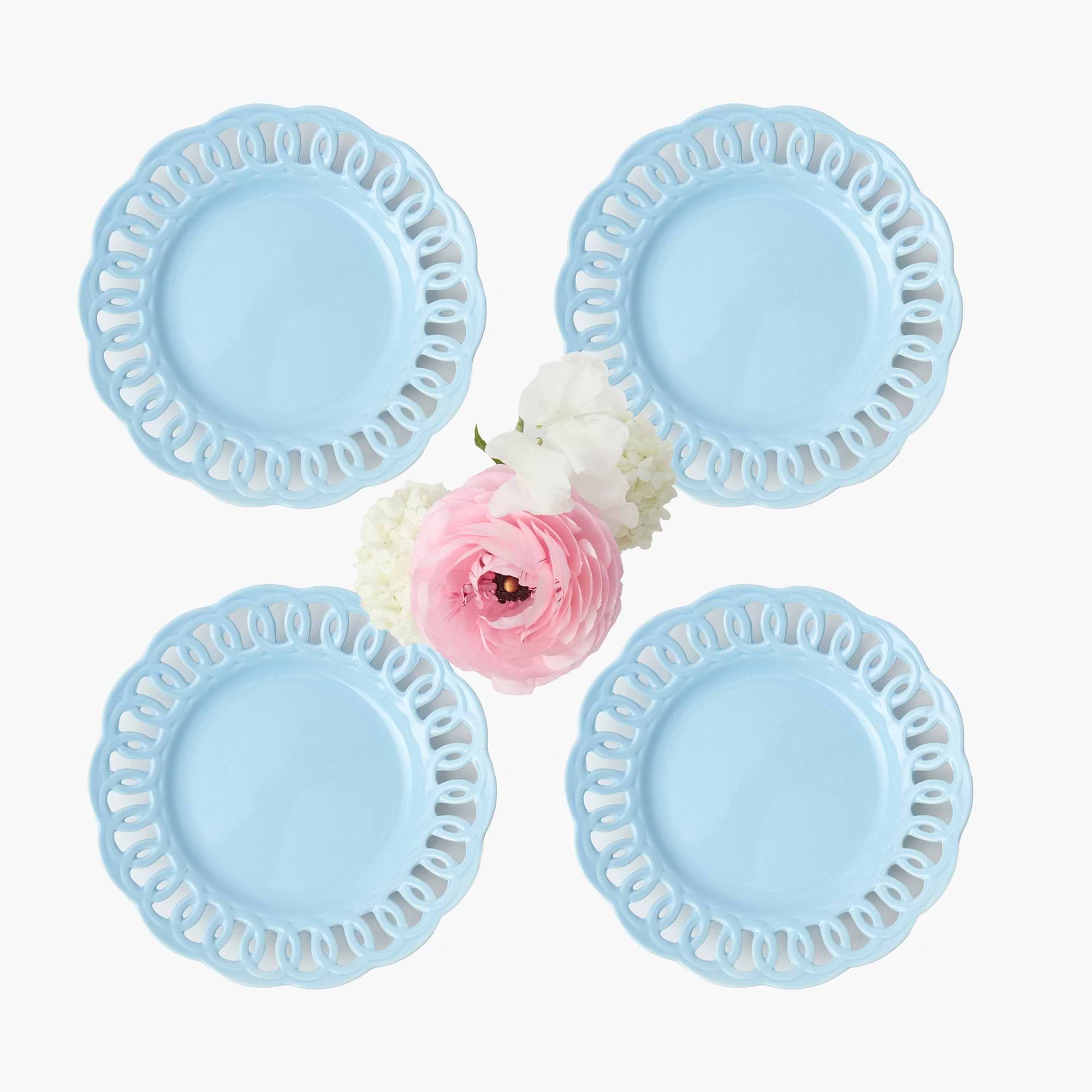 Soft Blue Lace Starter Plates (Set of 4)