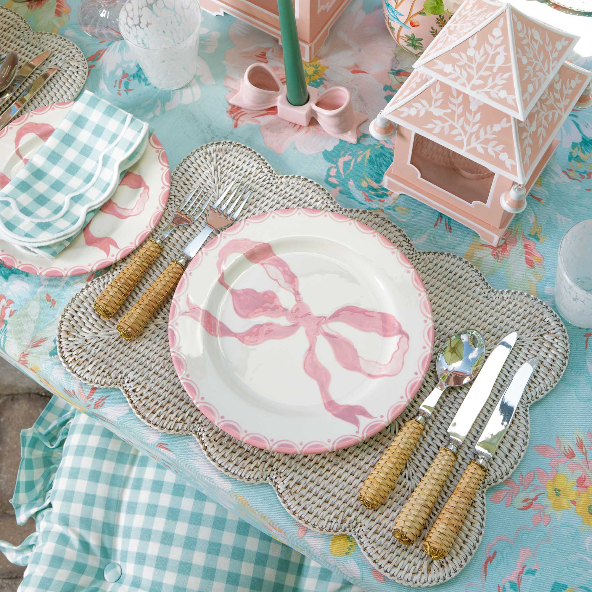 Marilyn Pink Bow Dinner Plates (Set of 4)