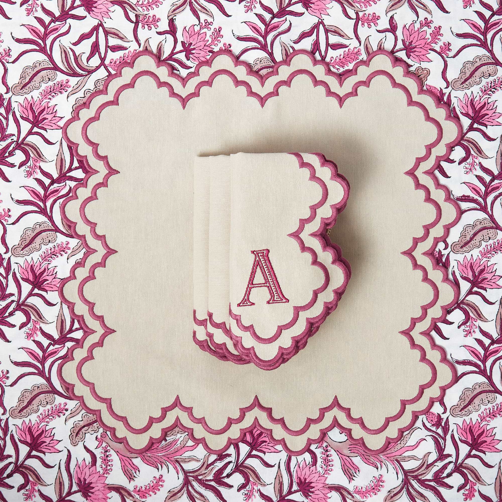 Sand Scarlett Napkins (Set of 4)
